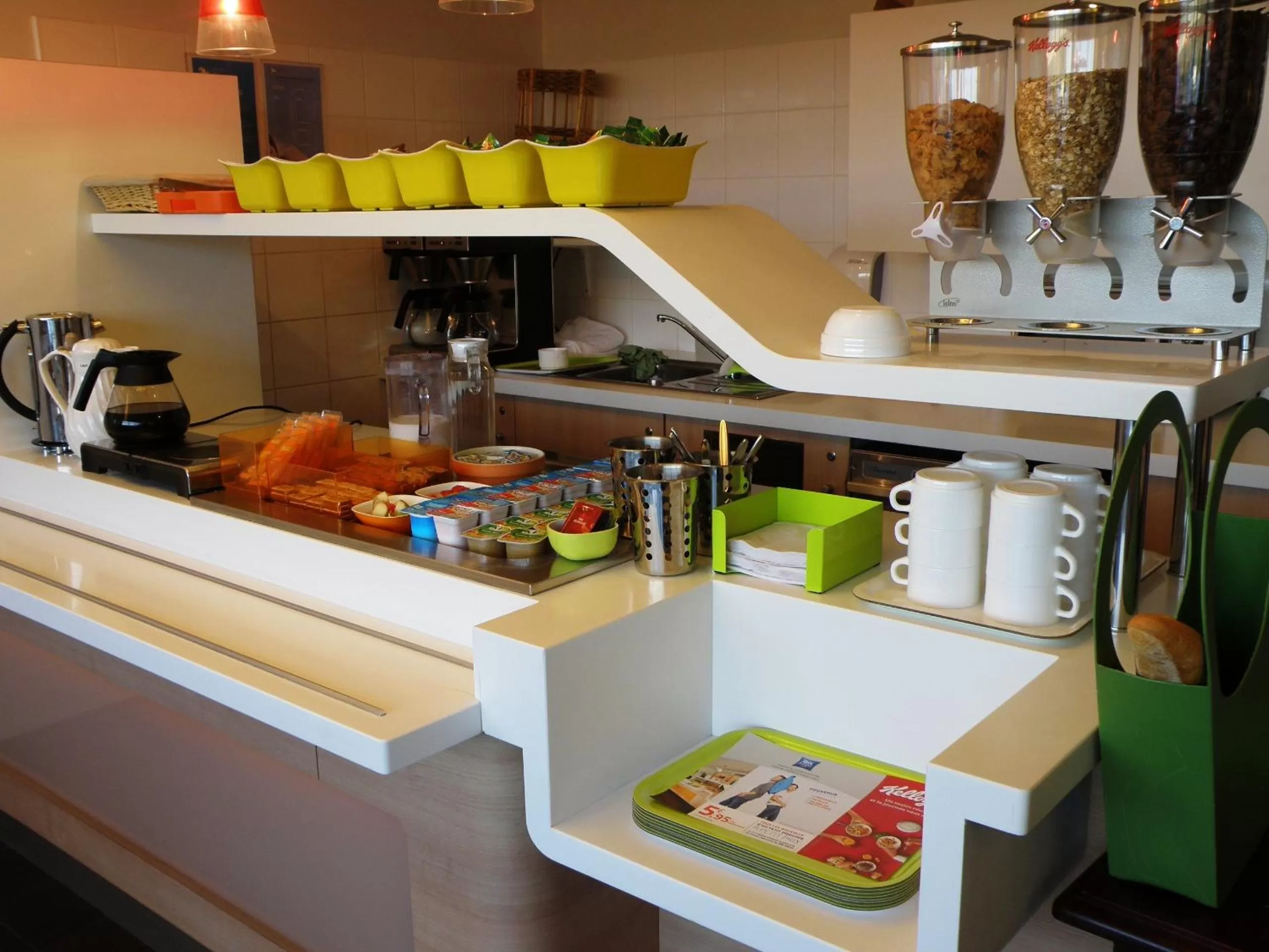 Restaurant/places to eat in ibis budget Montauban Les Chaumes