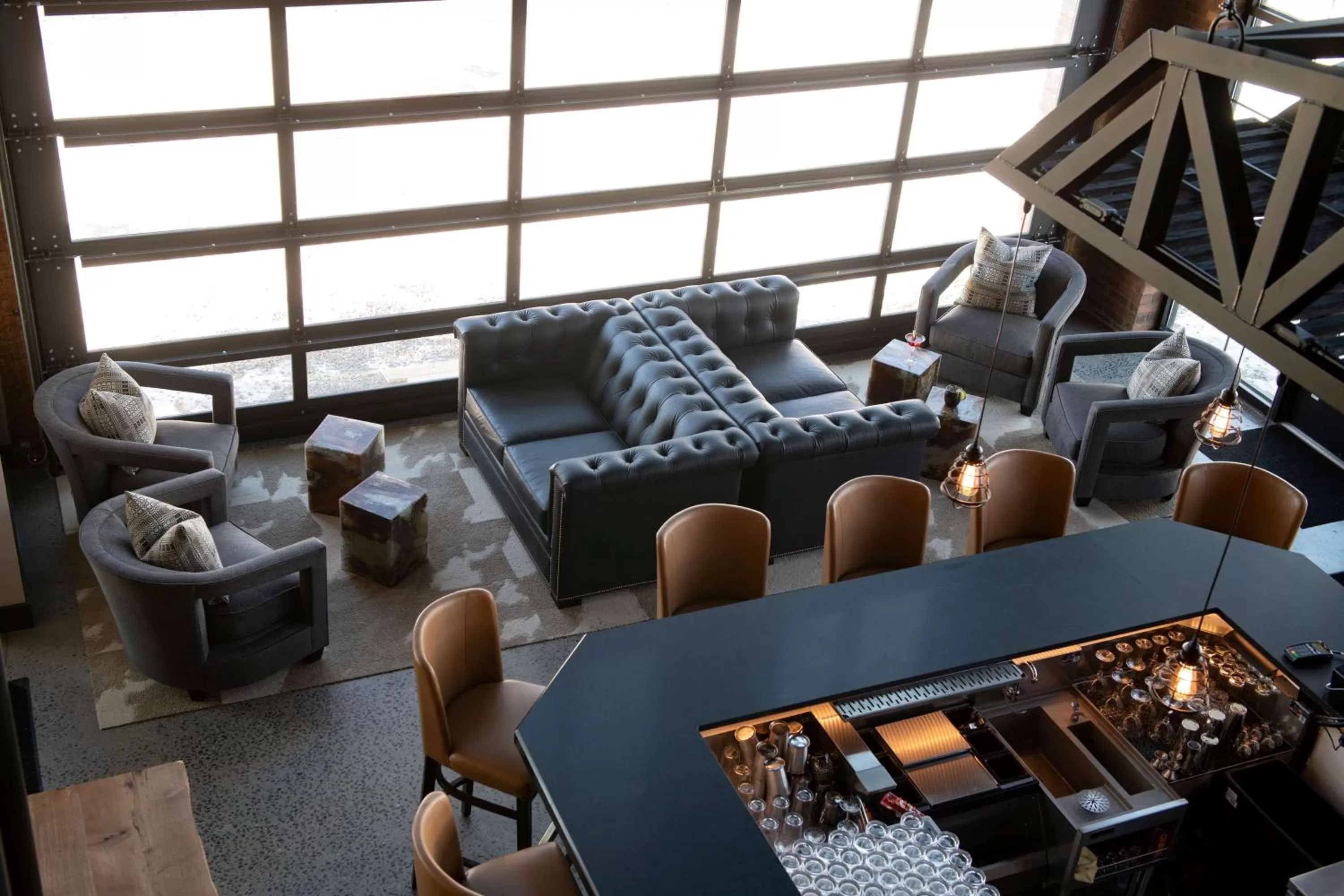 Lounge or bar in Cantilever Hotel, Trademark Collection by Wyndham