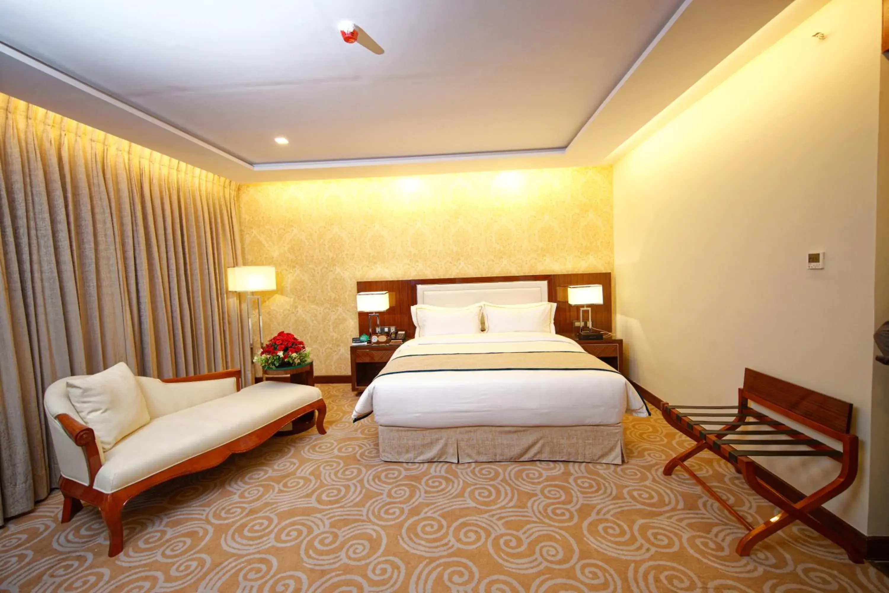 Photo of the whole room, Bed in Royal Swiss Lahore