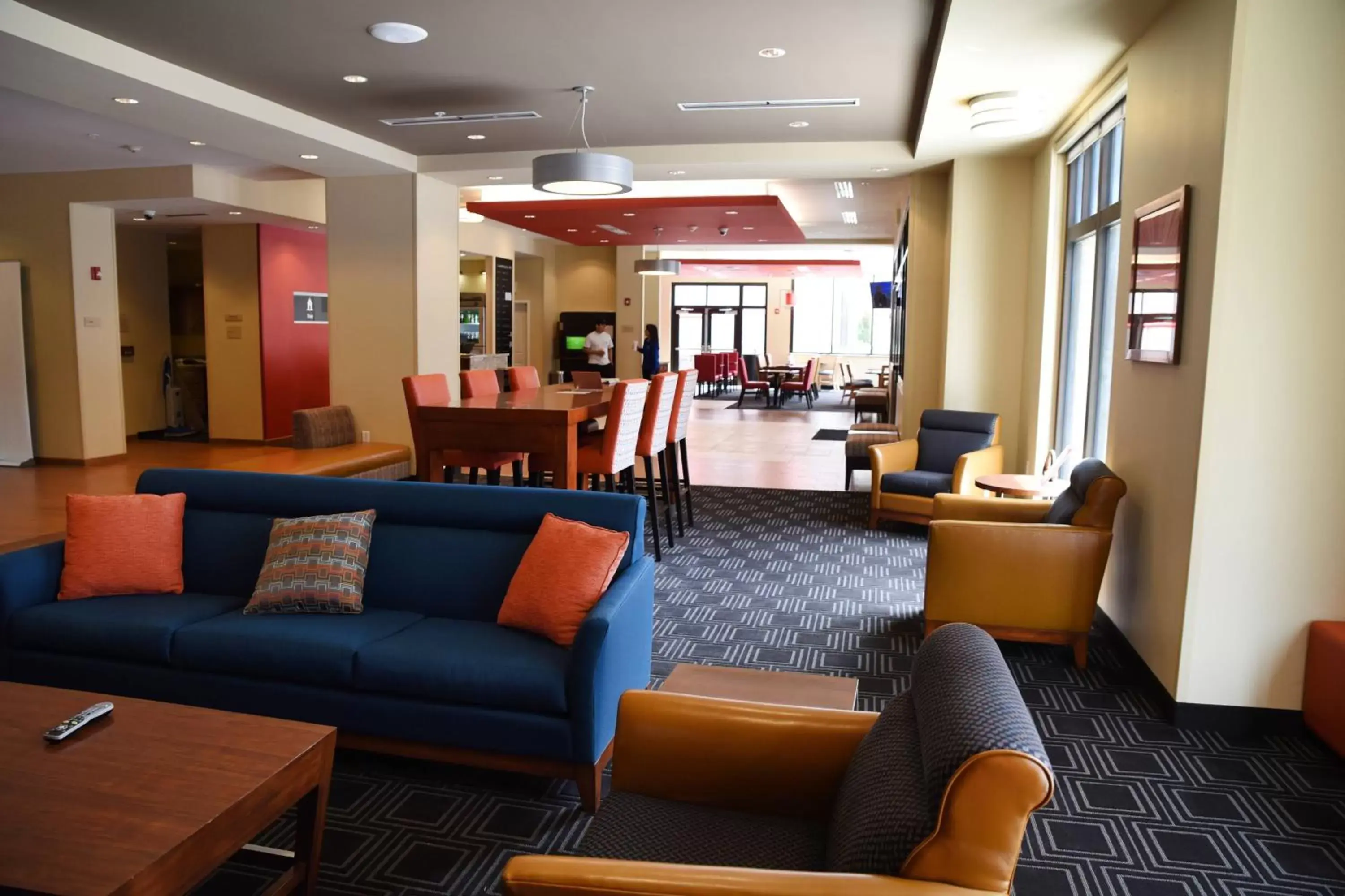 Lobby or reception, Seating Area in TownePlace Suites by Marriott Lawrence Downtown