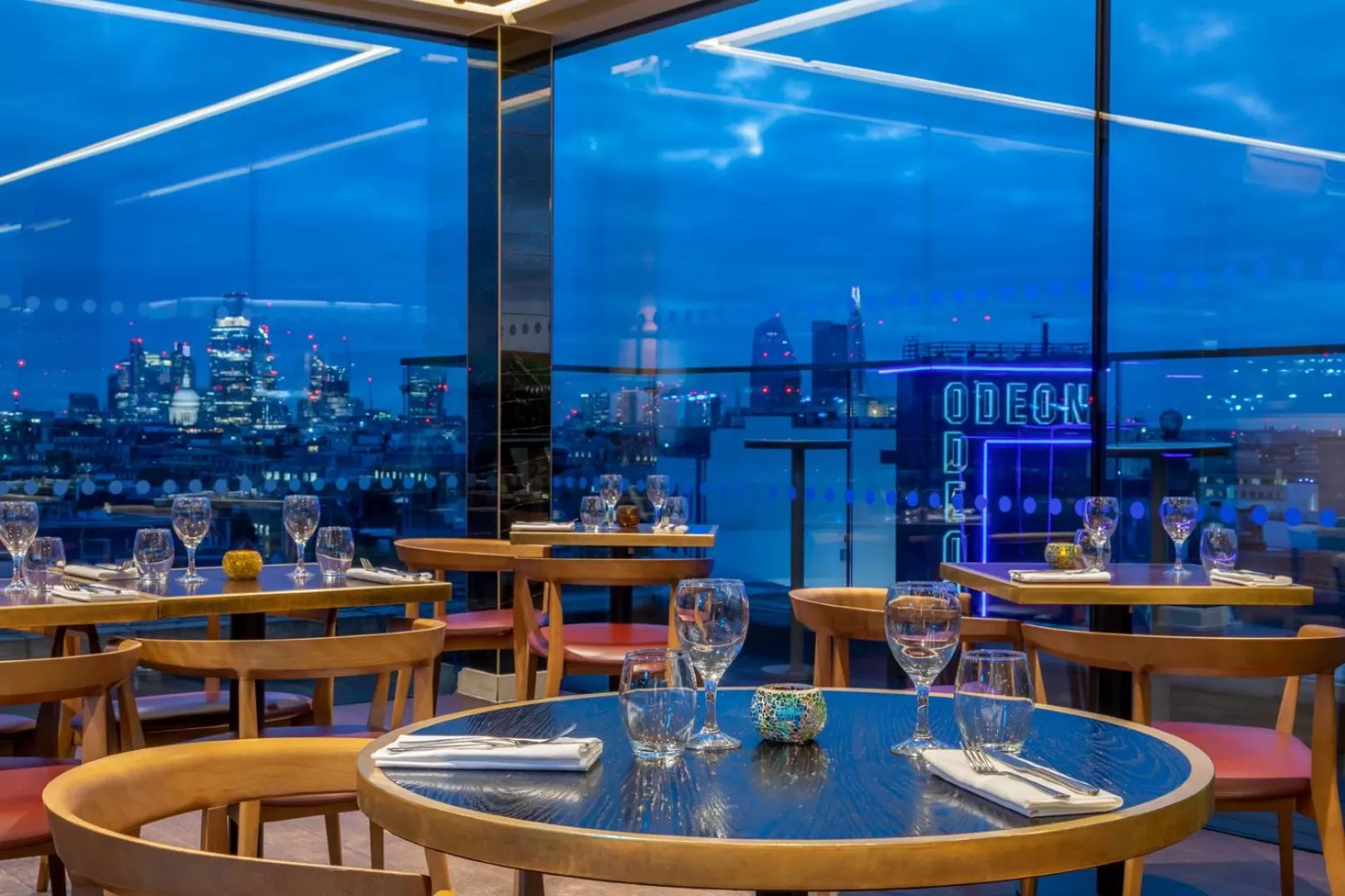Restaurant/places to eat in Hotel Indigo London - 1 Leicester Square by IHG