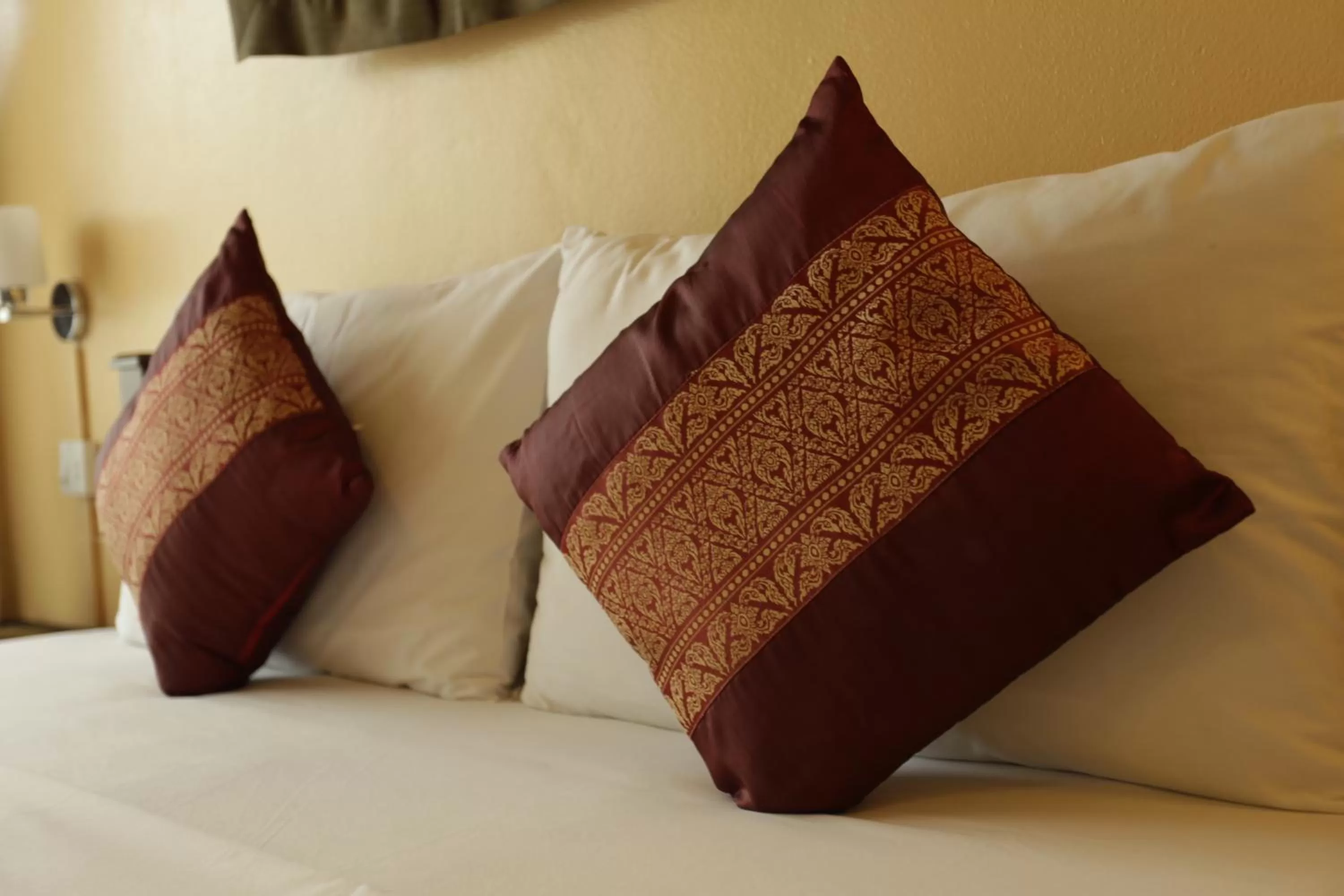 Bed in Liam's Guesthouse Adults Only