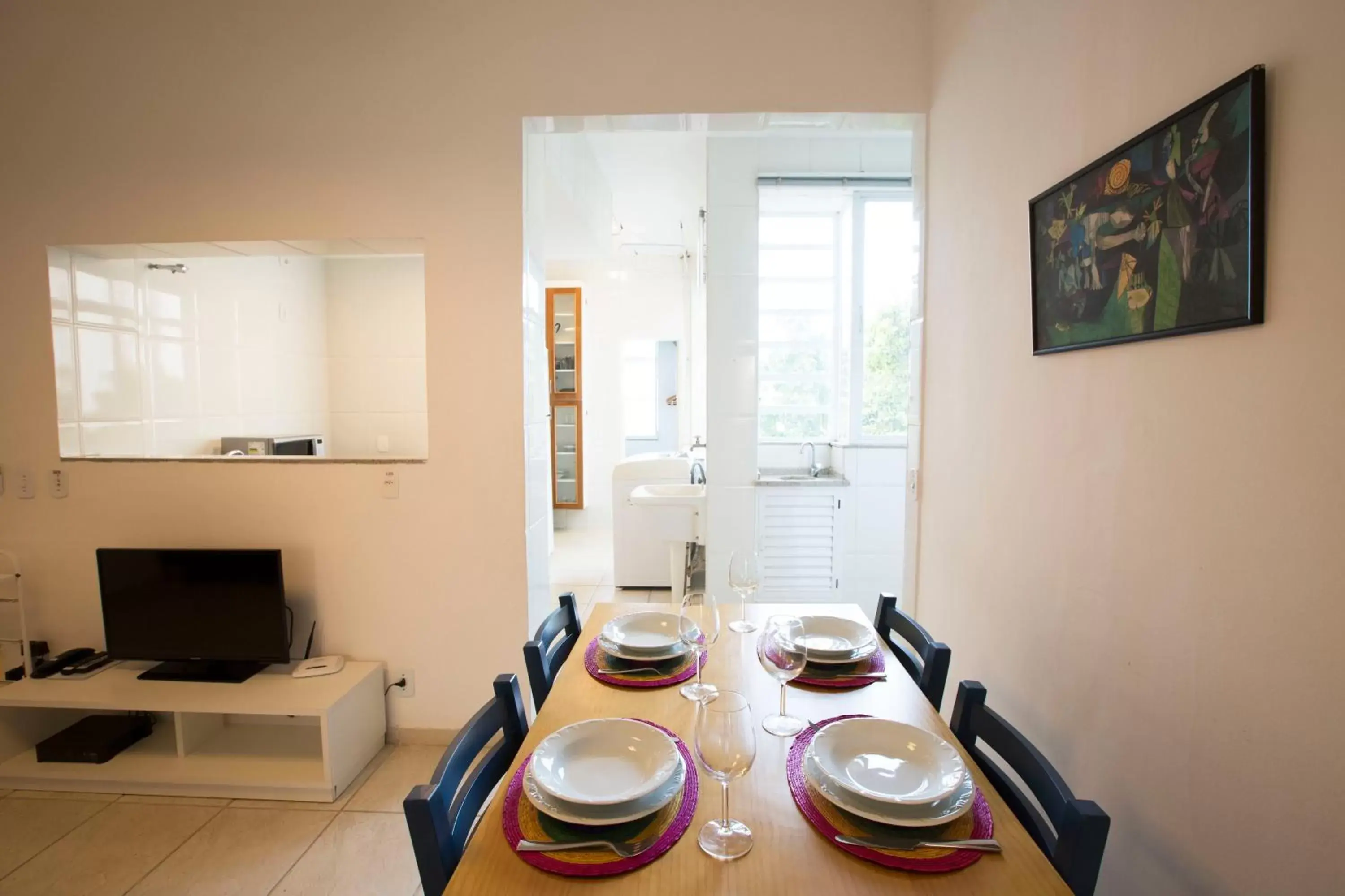 Three-Bedroom Apartment in New Sugar Loft Apartments Three-Bedroom Apartment in New Sugar Loft Apartments
