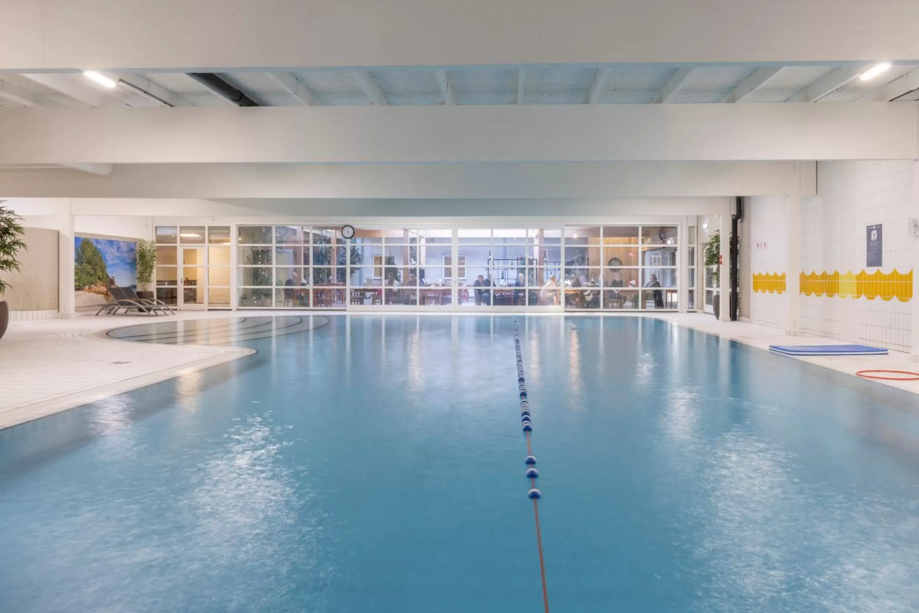 Swimming pool in Fletcher Badhotel Callantsoog Swimming pool in Fletcher Badhotel Callantsoog