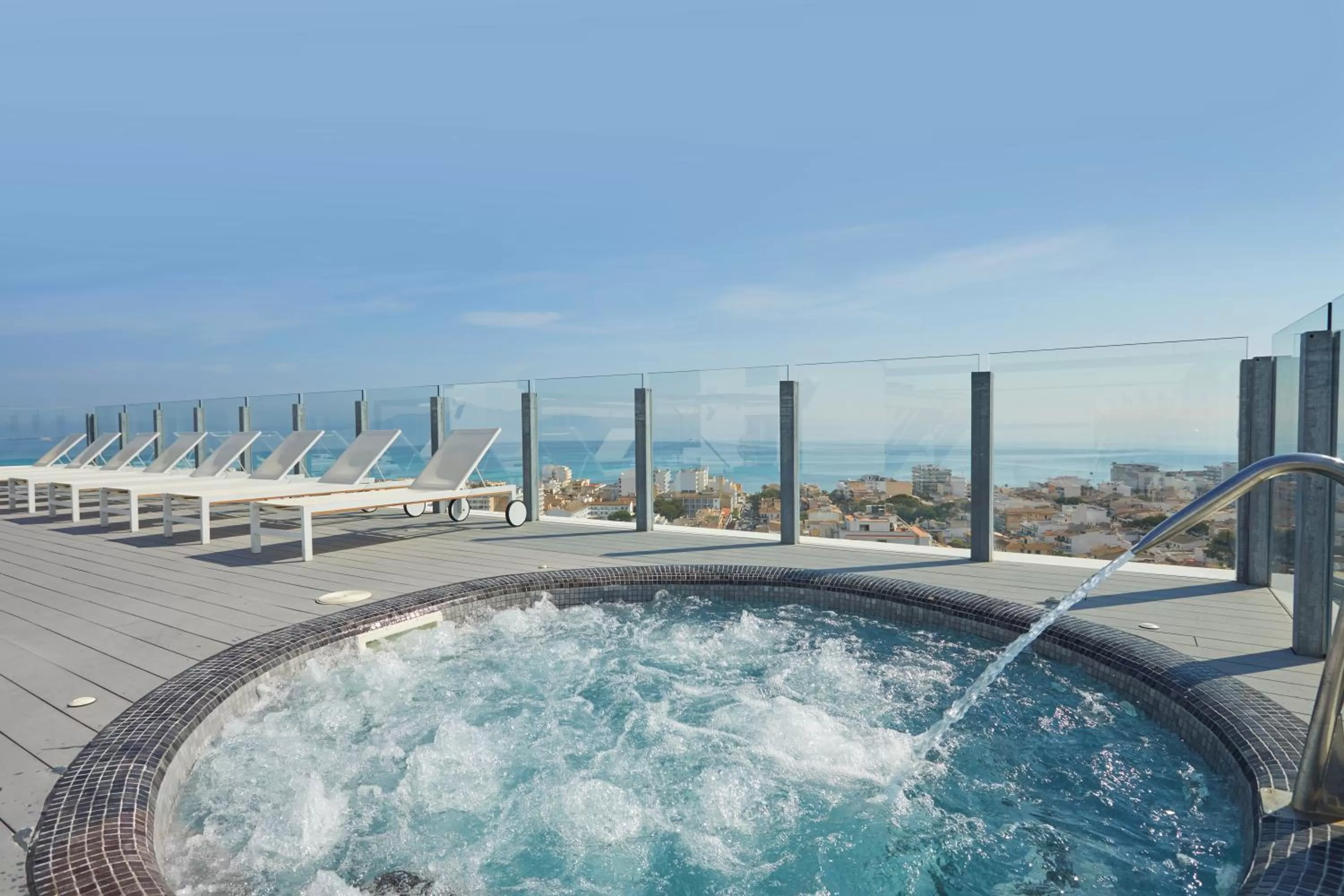 Hot Tub in BG Tonga Tower