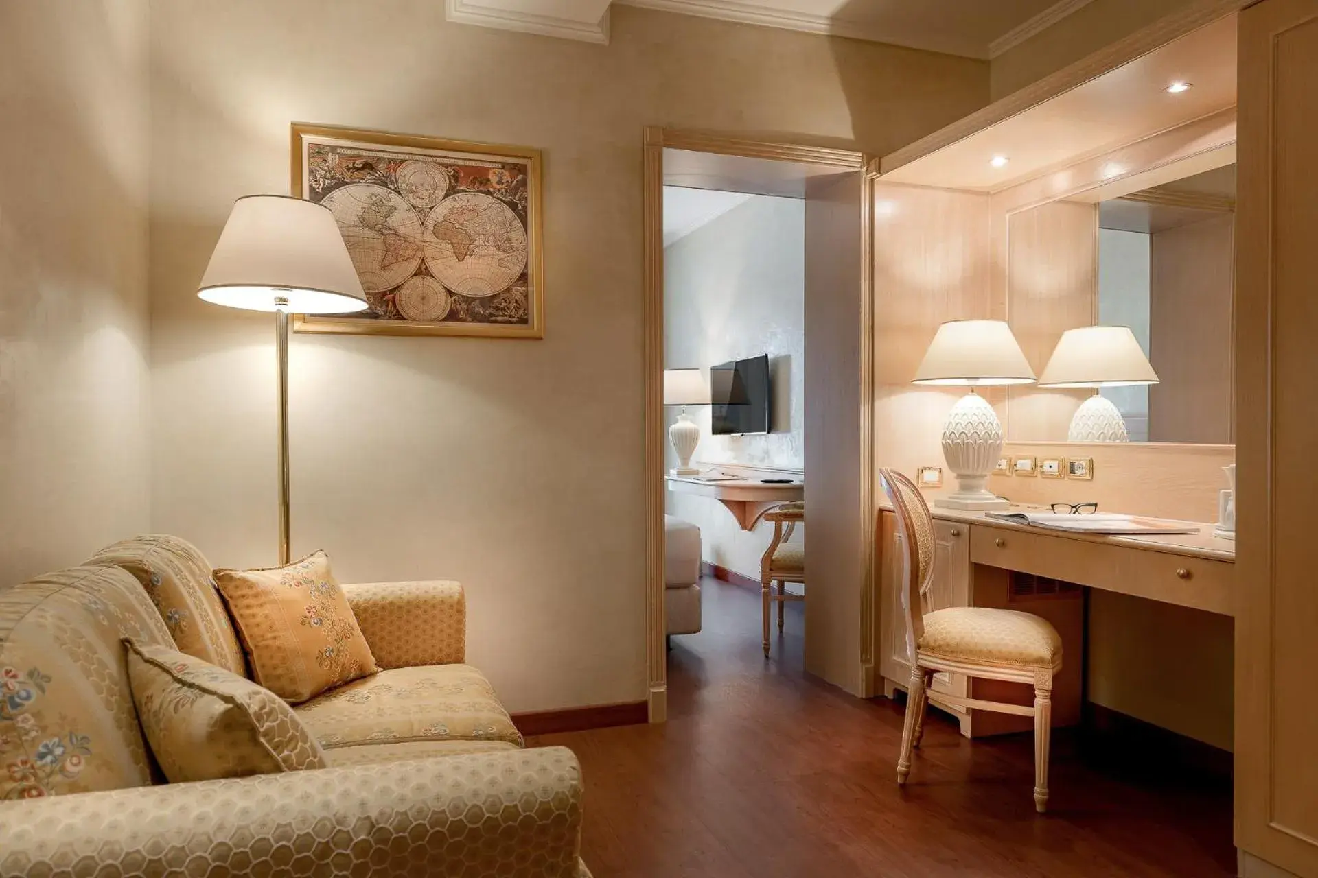 Photo of the whole room in Hotel De Londres Photo of the whole room in Hotel De Londres