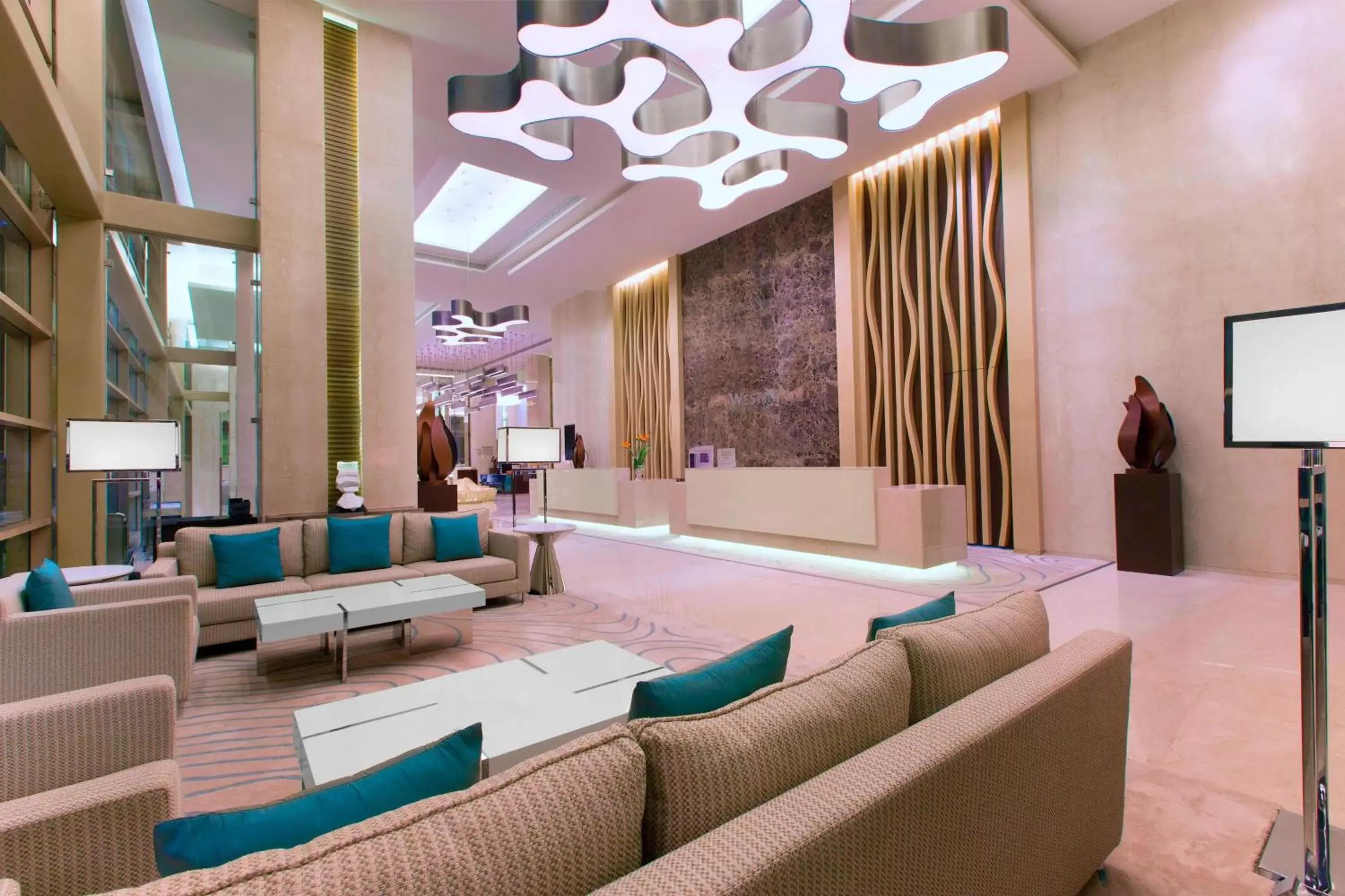 Lobby or reception in The Westin Chennai Velachery