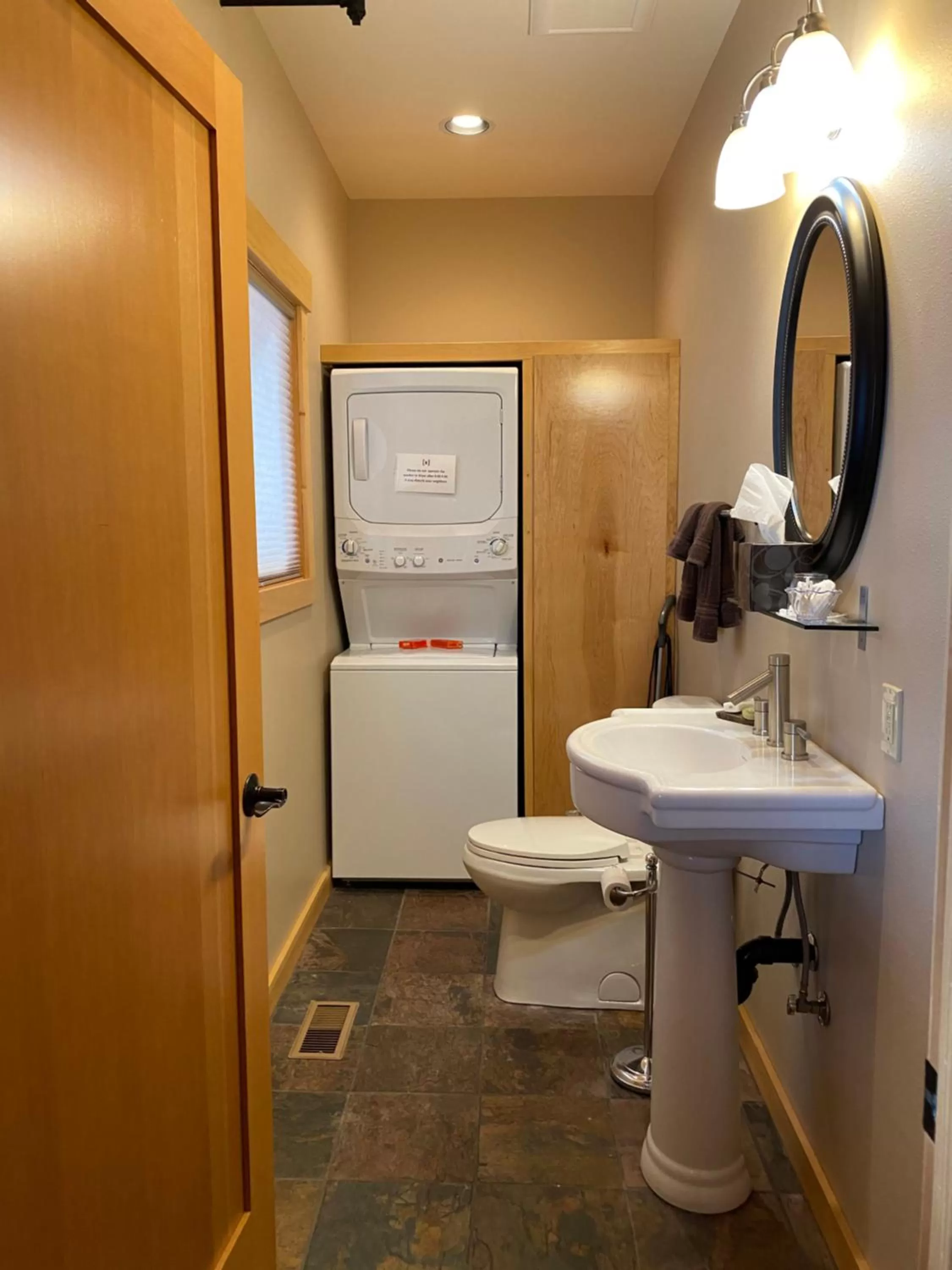 Bathroom in Twisp River Suites