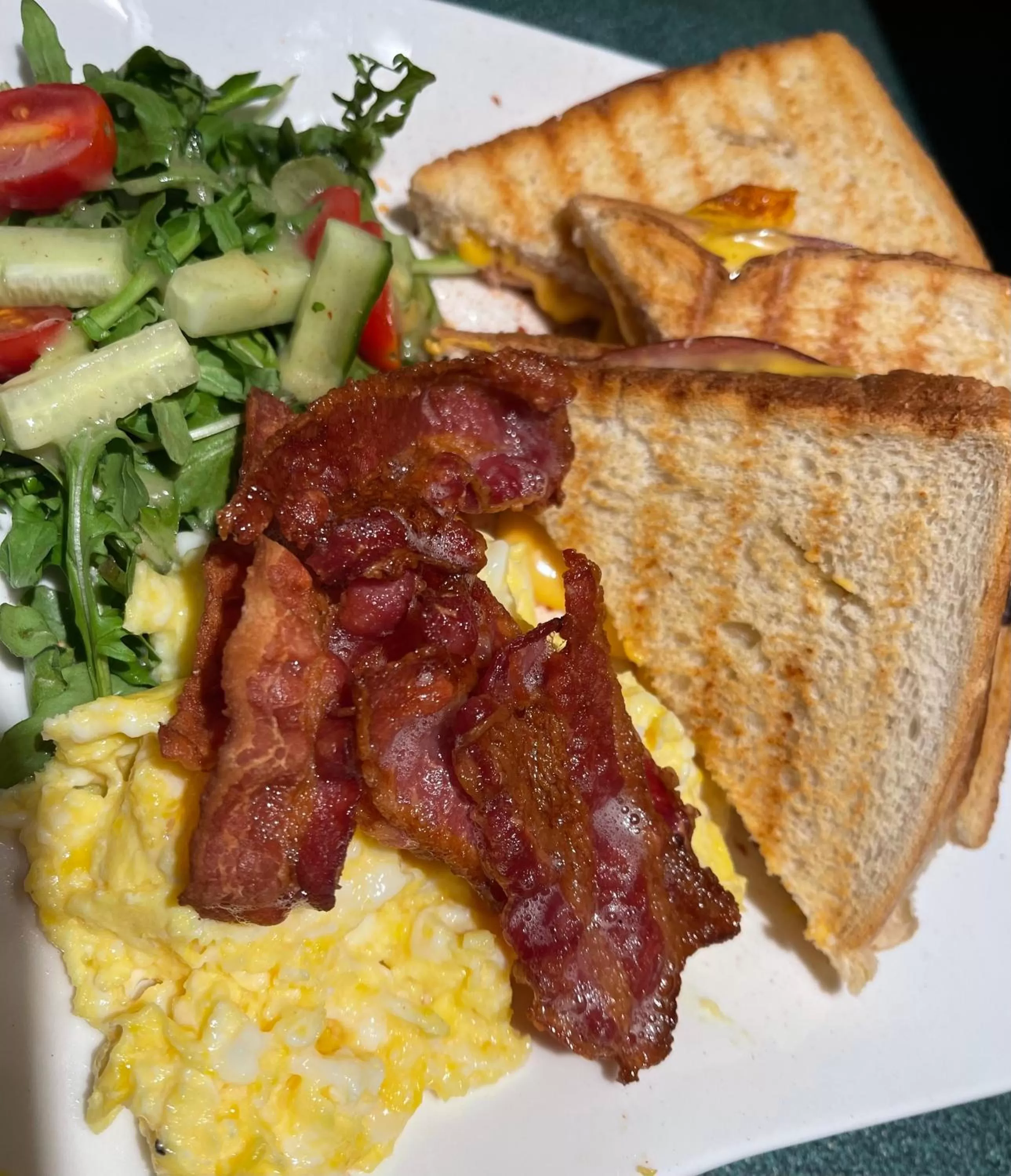 Breakfast in Forest & Lake PEI Bed & Breakfast