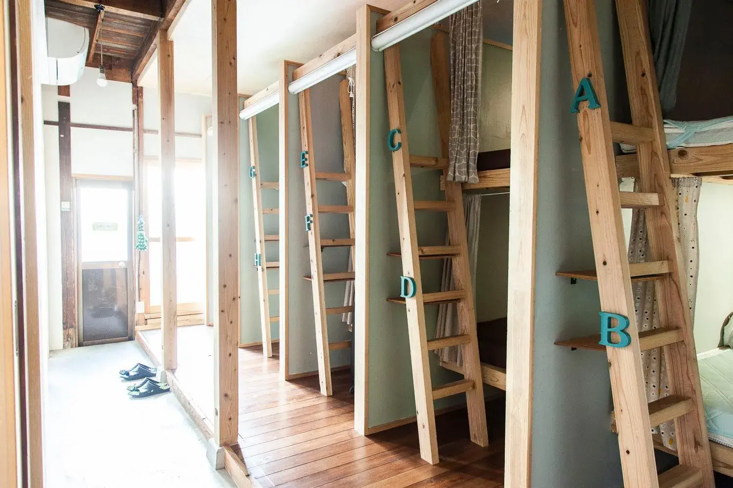 Bed in Fukuoka Guesthouse HIVE Bed in Fukuoka Guesthouse HIVE