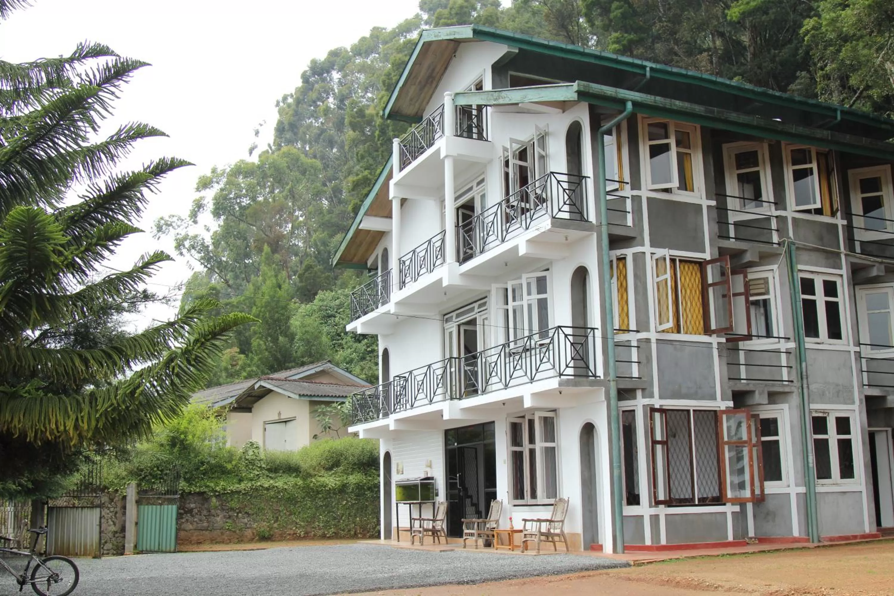 Property building in Panorama Accommodations Nuwara Eliya
