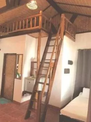 Golden Monkey Beach Hotel