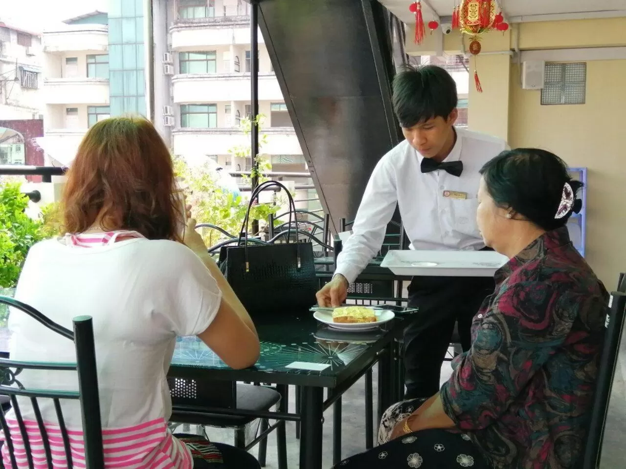 Breakfast in Golden Gate China Town Hotel