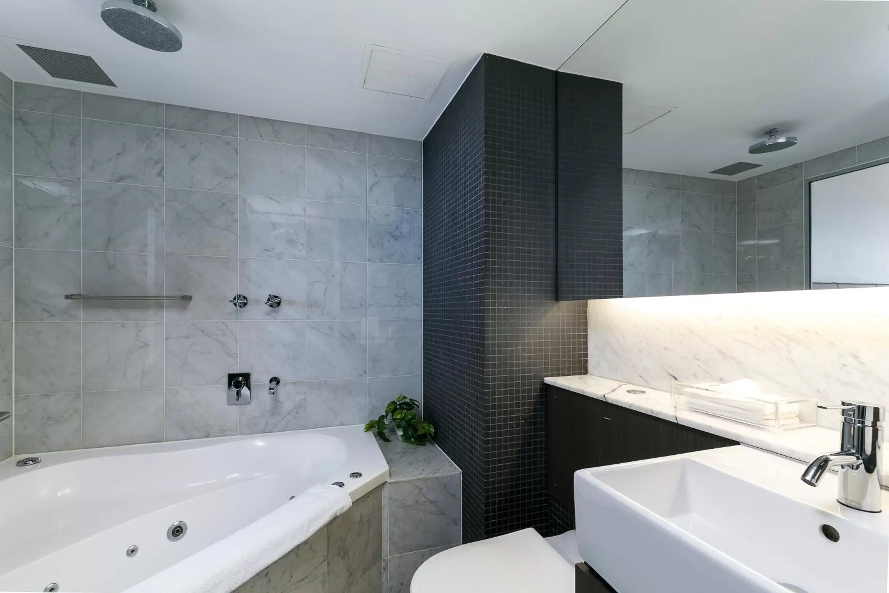 Bathroom in The Soho Hotel, Ascend Hotel Collection