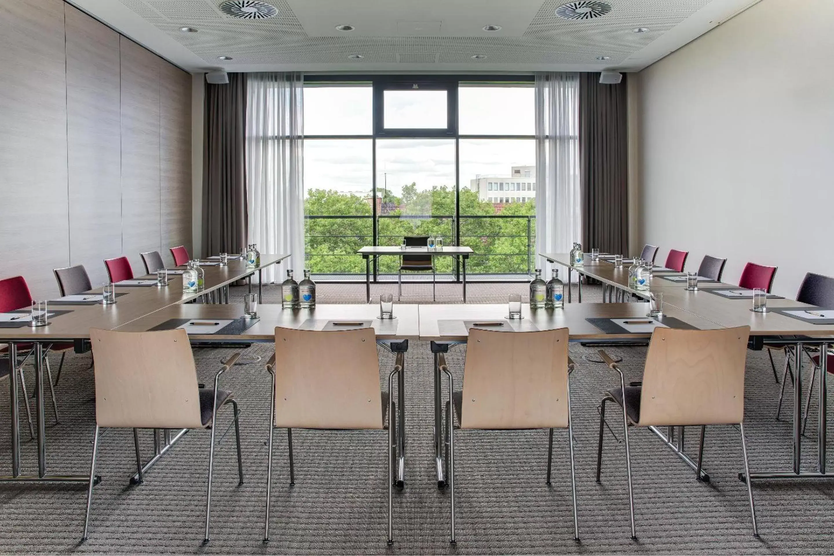 Meeting/conference room in IntercityHotel Duisburg