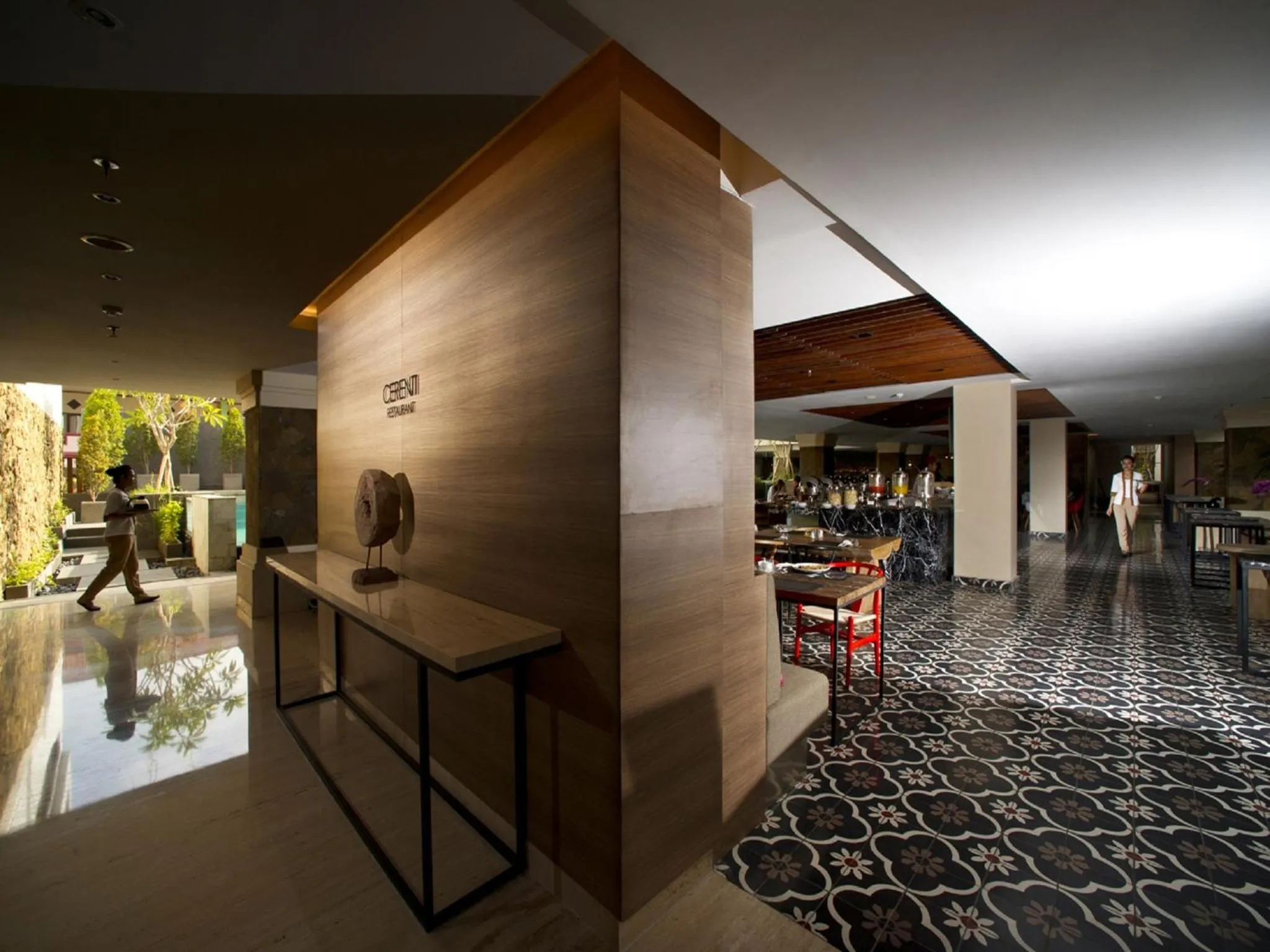 Restaurant/places to eat in Grand Zuri Kuta Bali