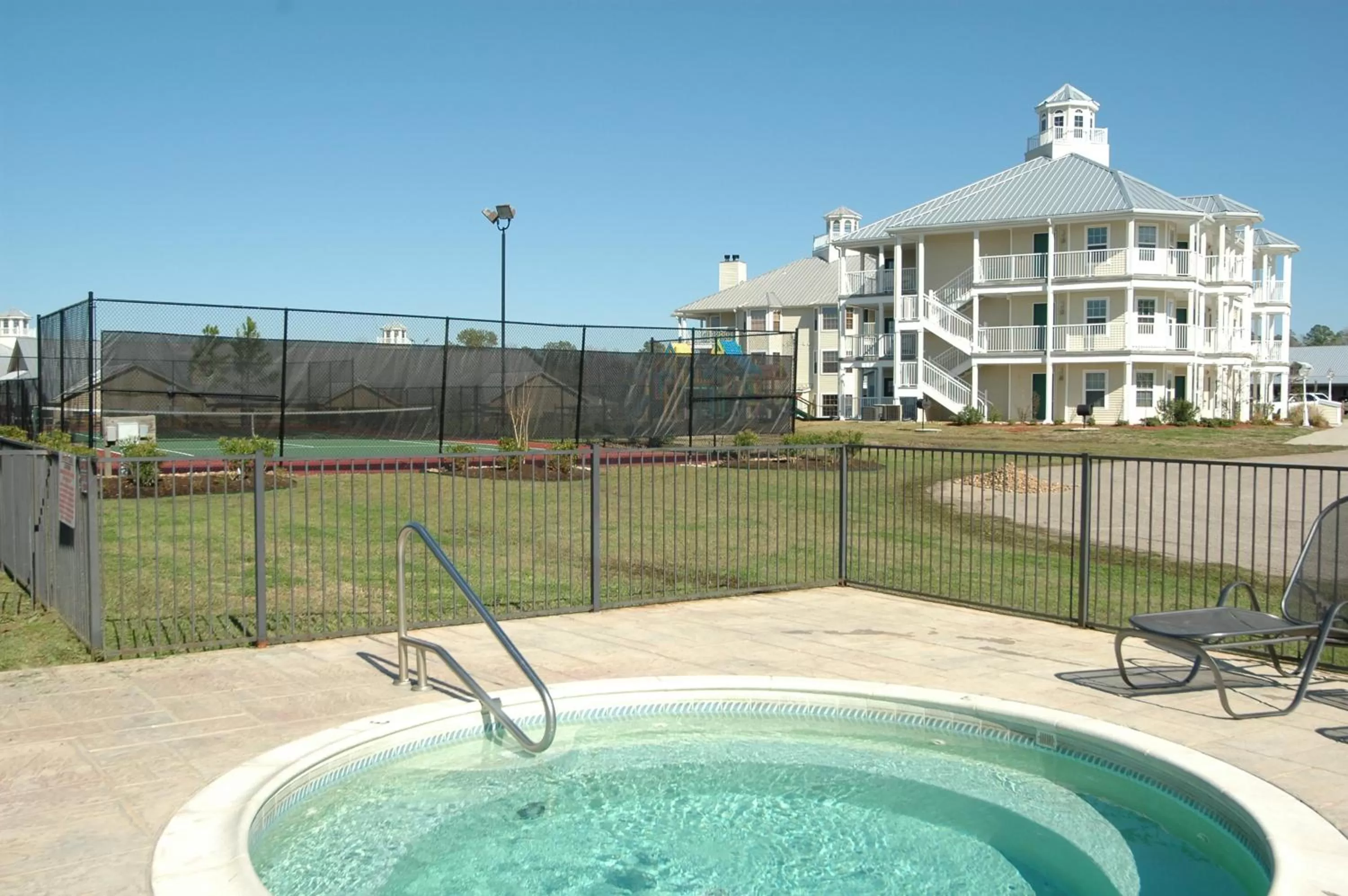 Swimming pool in Holiday Inn Club Vacations Piney Shores Resort at Lake Conroe