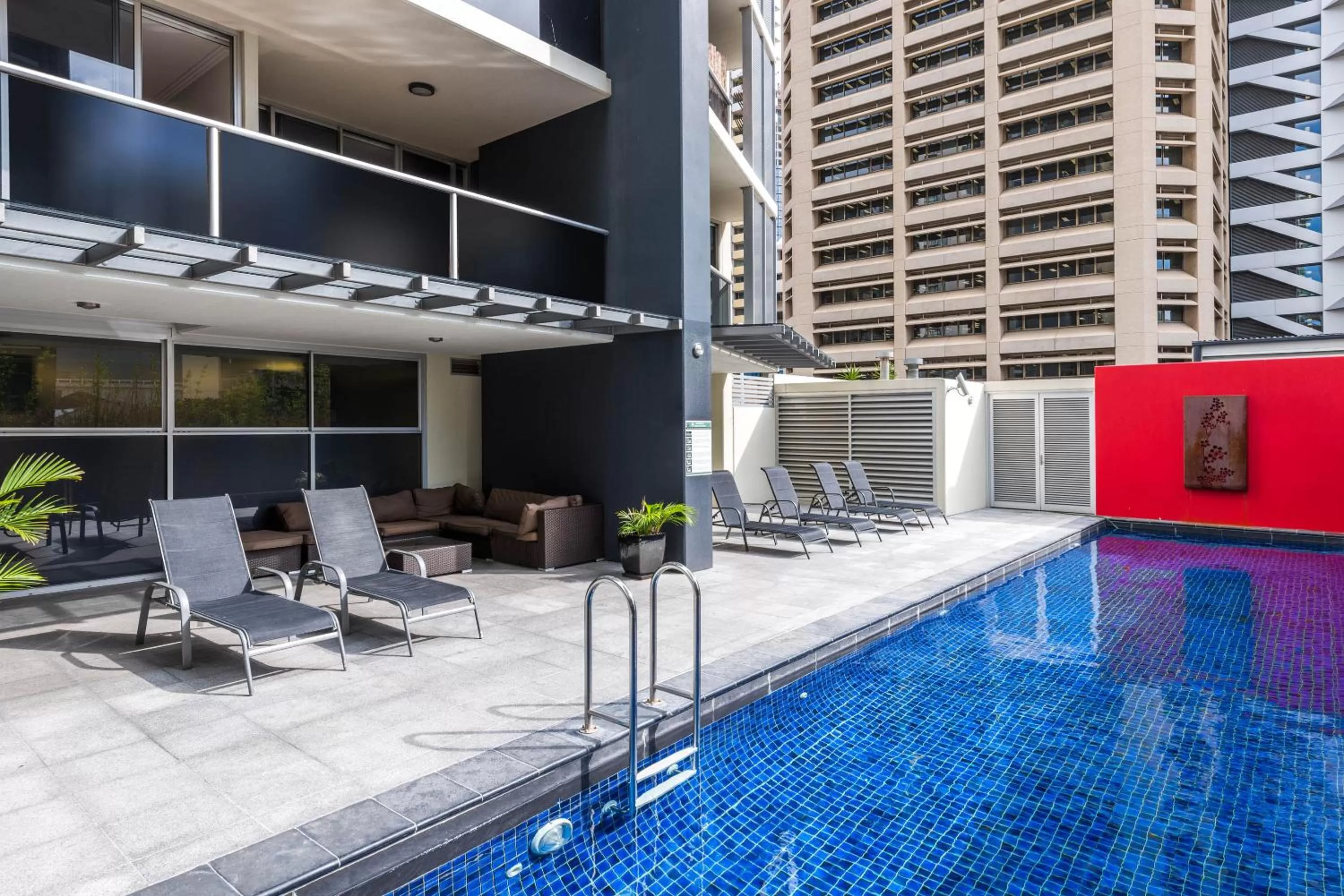 Day in Mantra on Mary