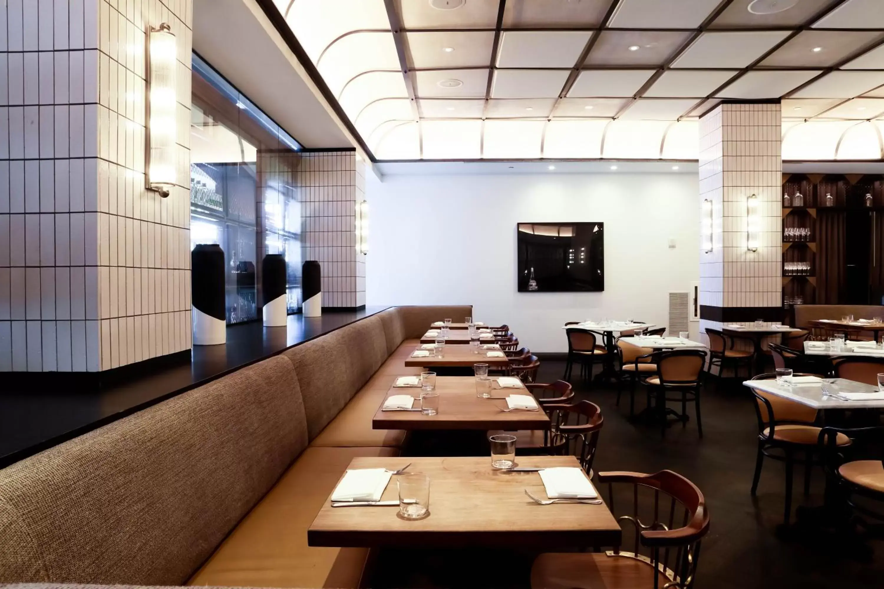 Restaurant/places to eat in Kimpton Cardinal Hotel by IHG Restaurant/places to eat in Kimpton Cardinal Hotel by IHG