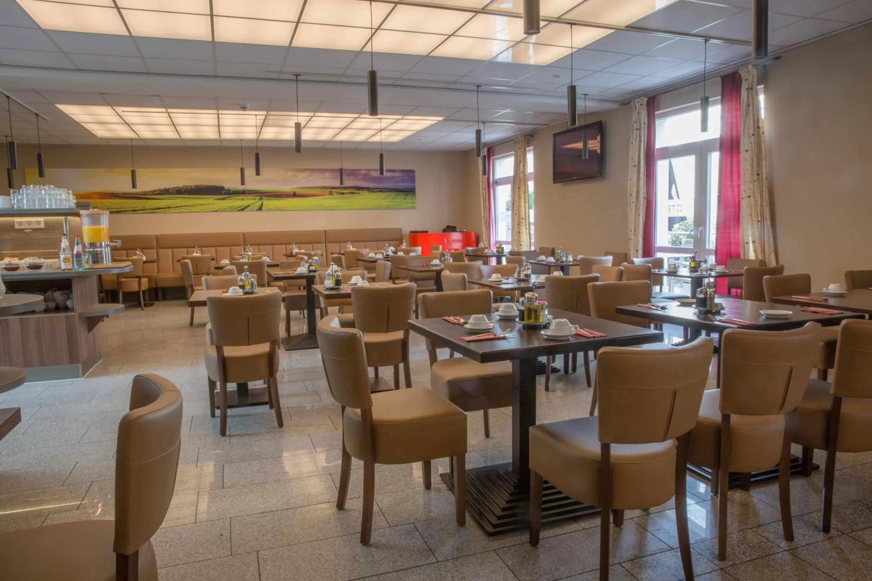 Restaurant/places to eat in Trip Inn Goethe Hotel Messe
