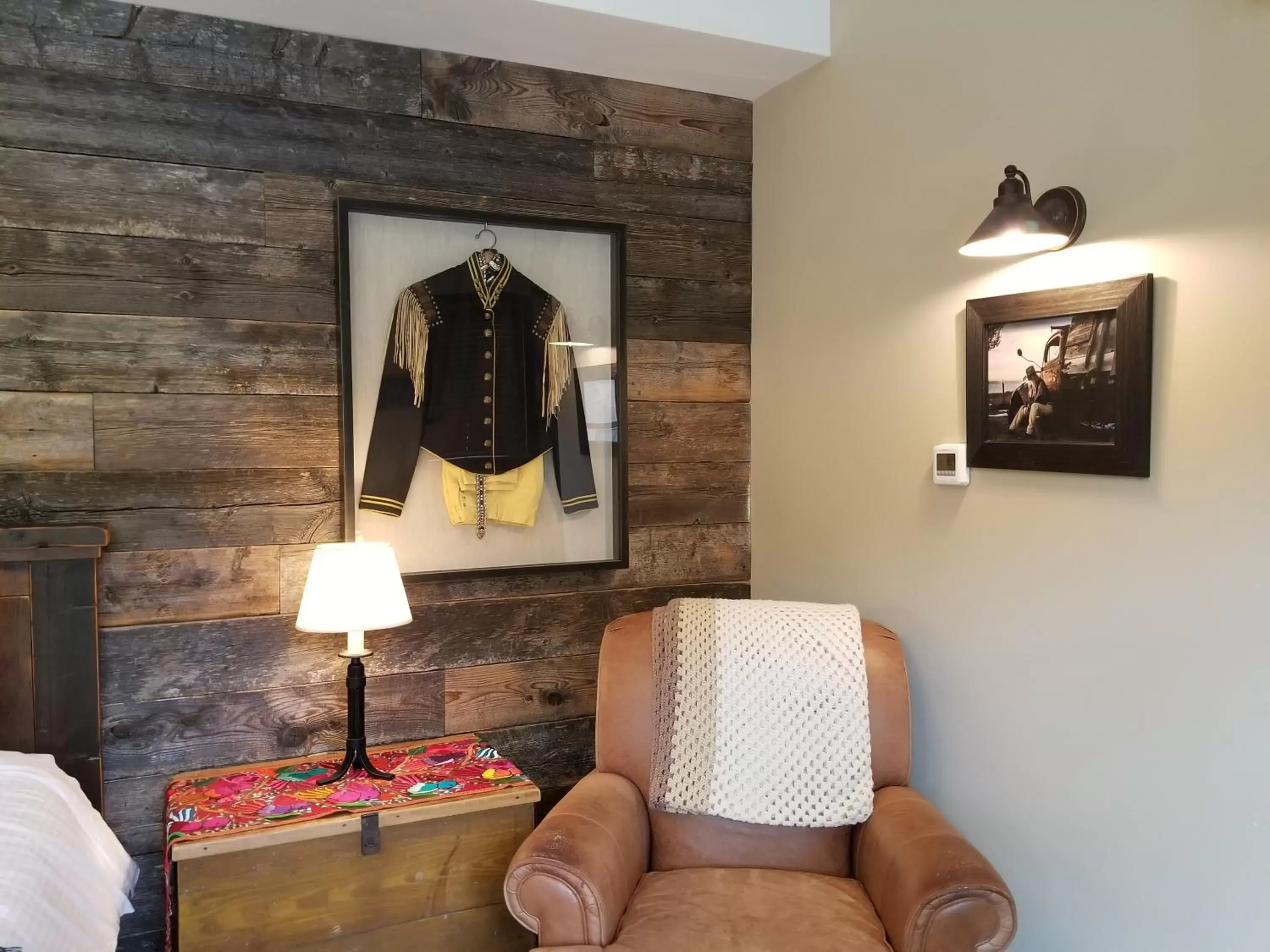 Bedroom, Seating Area in Lady MacDonald Country Inn