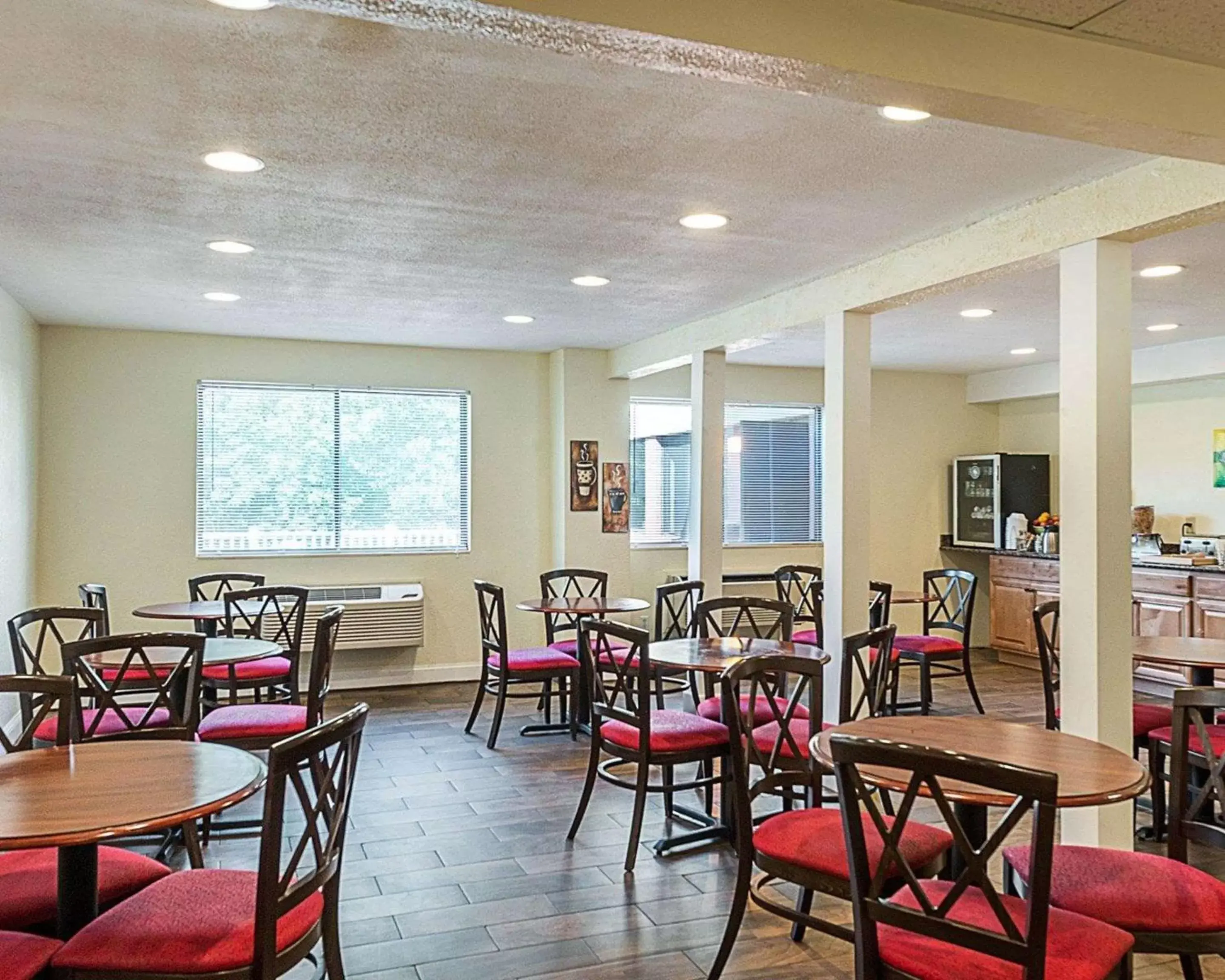 Breakfast, Restaurant/Places to Eat in Quality Inn & Suites - Gettysburg
