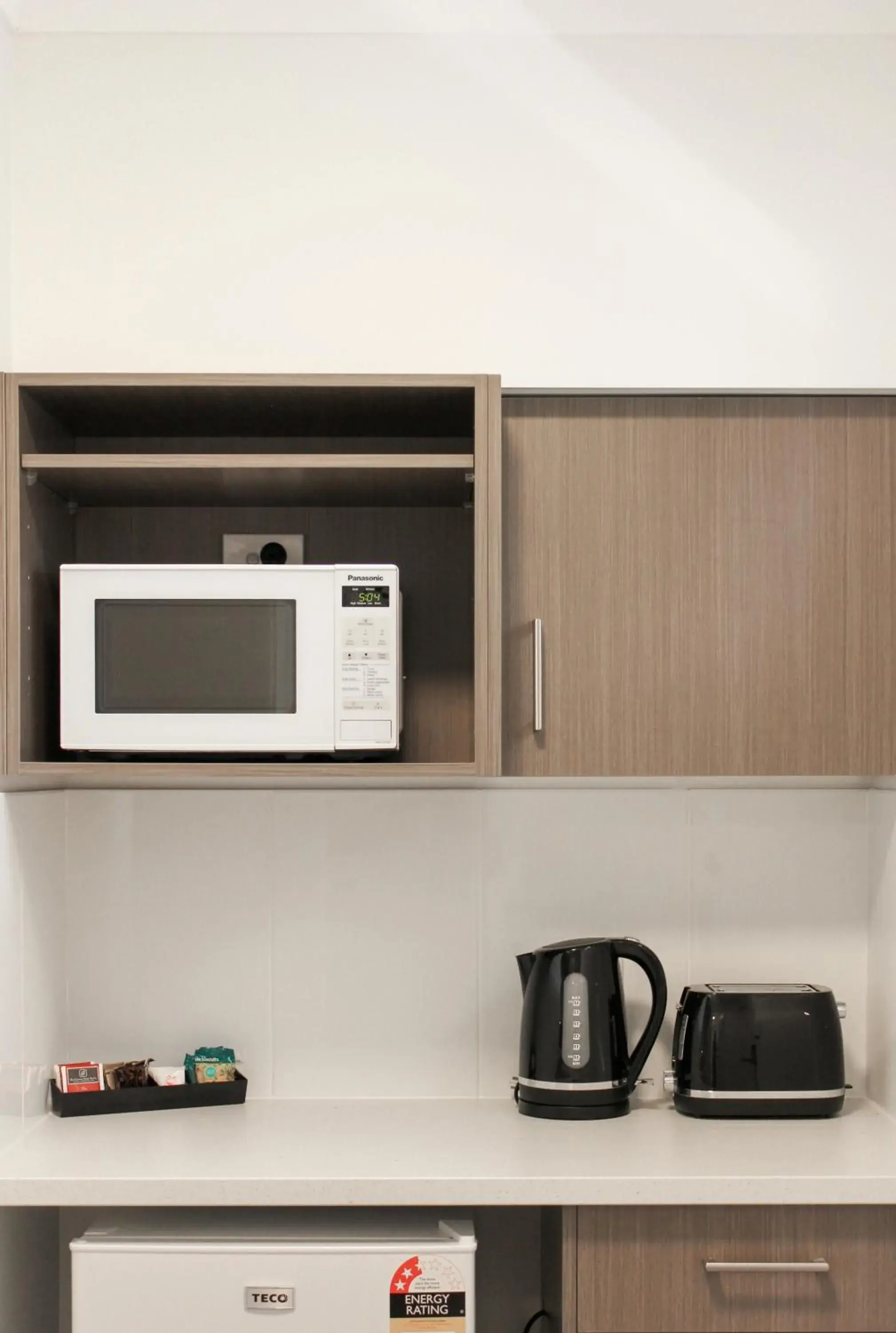 King Room with Spa Bath in Aston Motel Yamba King Room with Spa Bath in Aston Motel Yamba