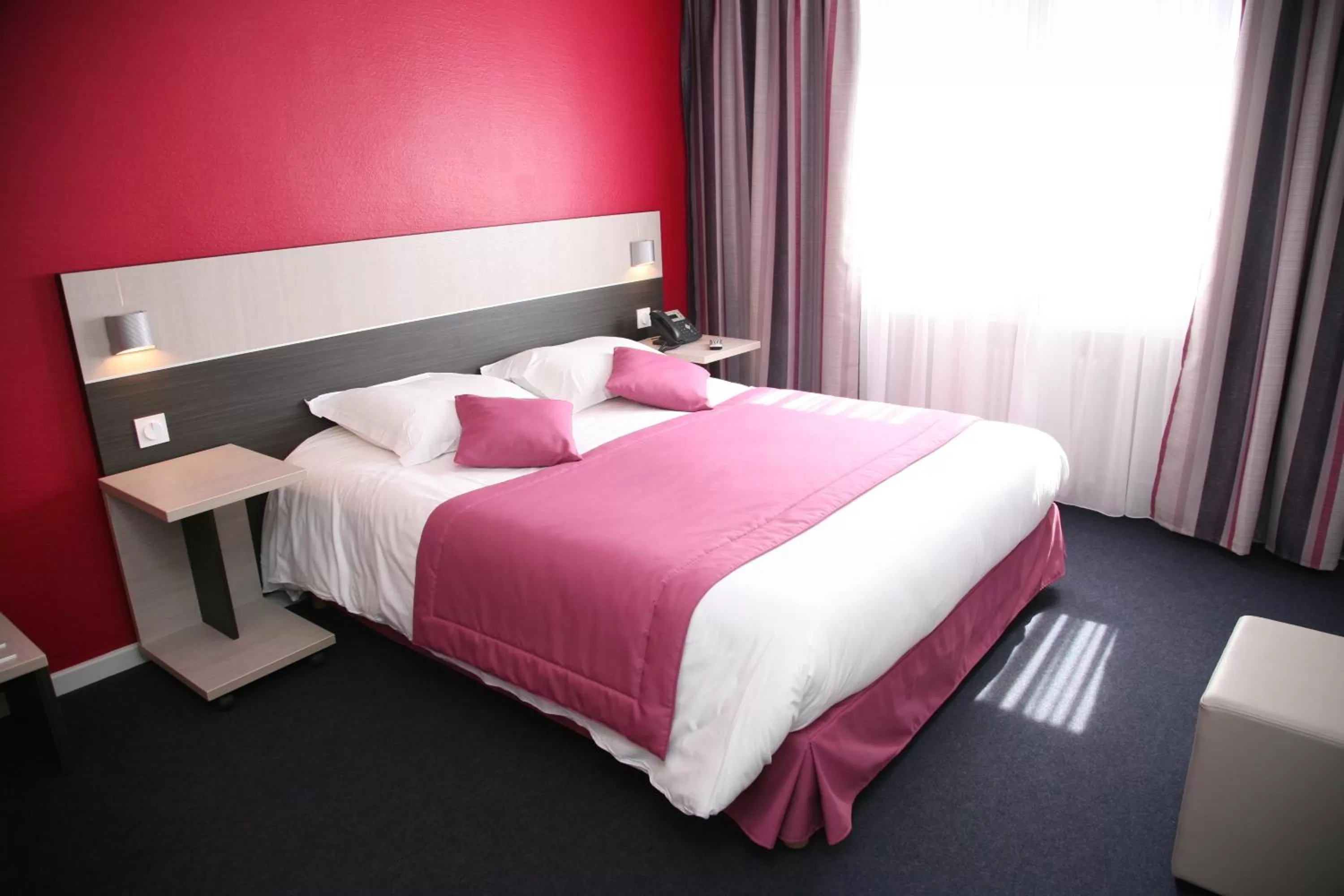 Superior Double Room in Logis Hôtel- Restaurant La Renaissance