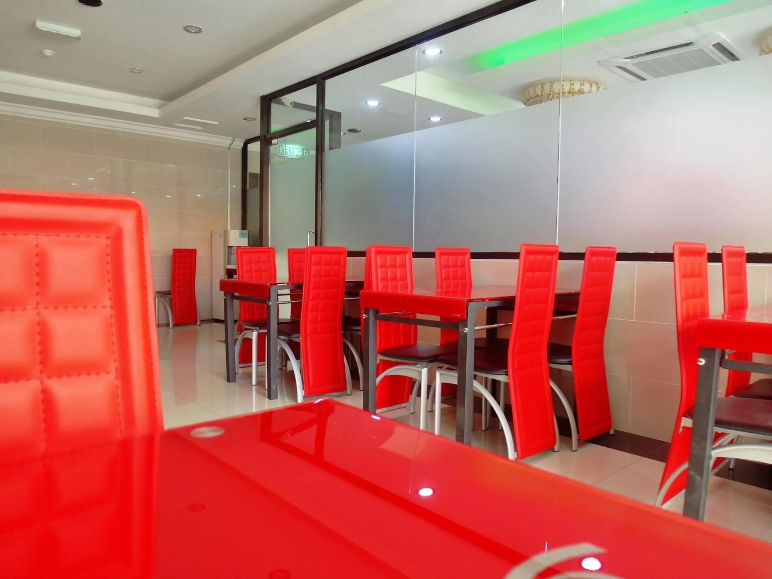 Restaurant/places to eat in Classic Kinabalu Hotel Restaurant/places to eat in Classic Kinabalu Hotel