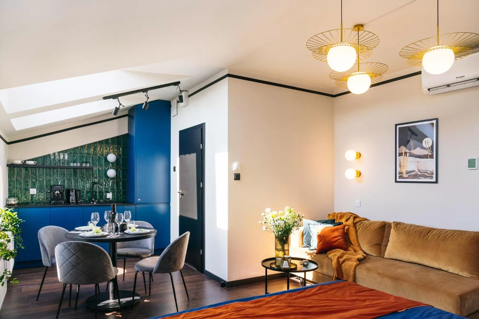 Kitchen or kitchenette, Seating Area in Estery12 by Loft Affair