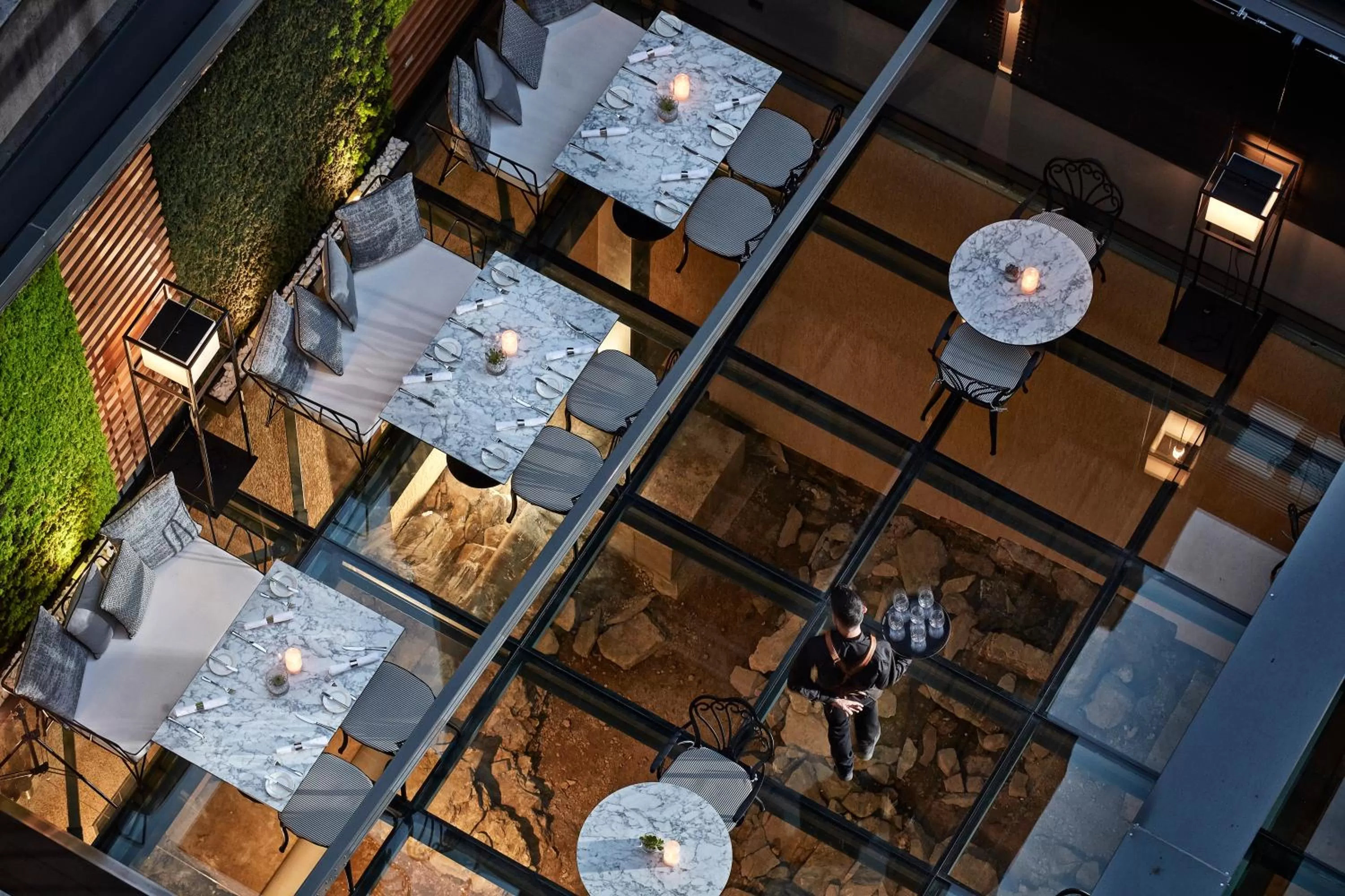 Restaurant/places to eat in Antigon Urban Chic Hotel, Thessaloniki