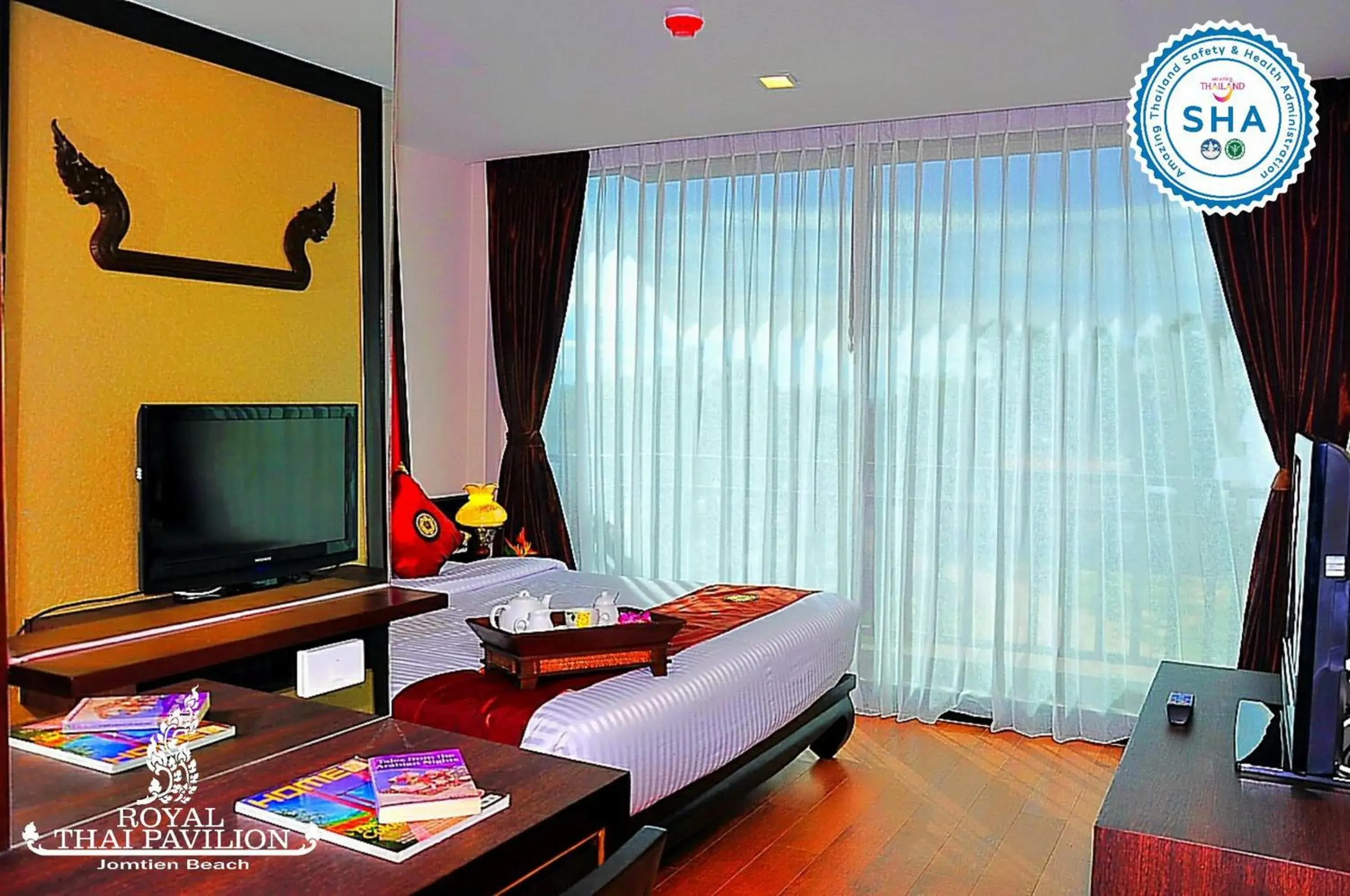 Bedroom in Royal Thai Pavilion Hotel