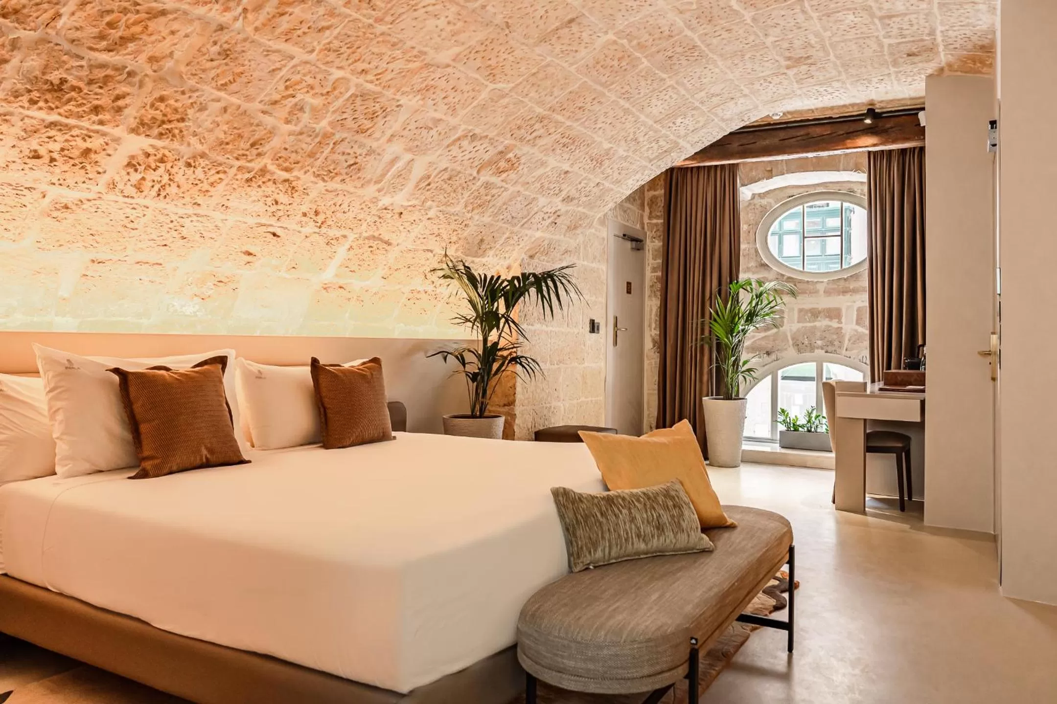 Bedroom, Bed in Iniala Harbour House