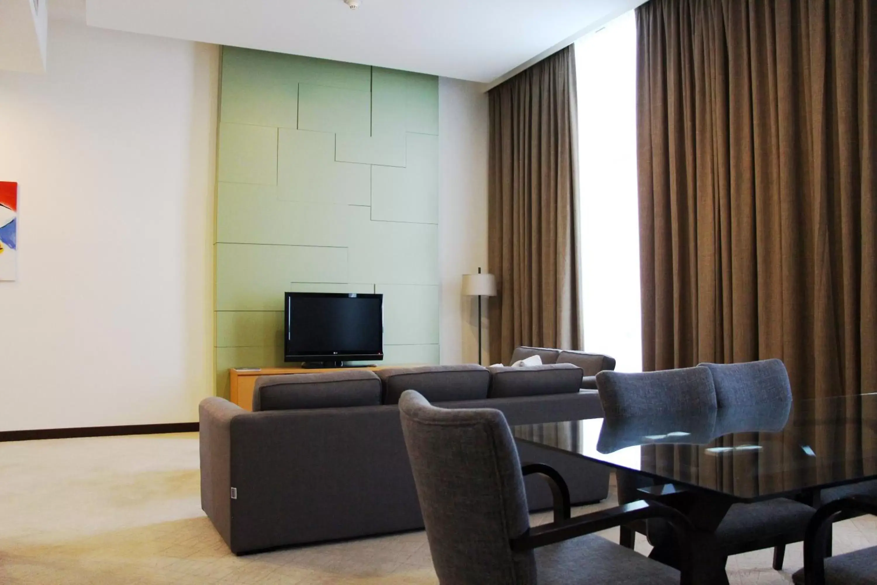 Photo of the whole room, Seating Area in Holiday Inn Melaka, an IHG Hotel