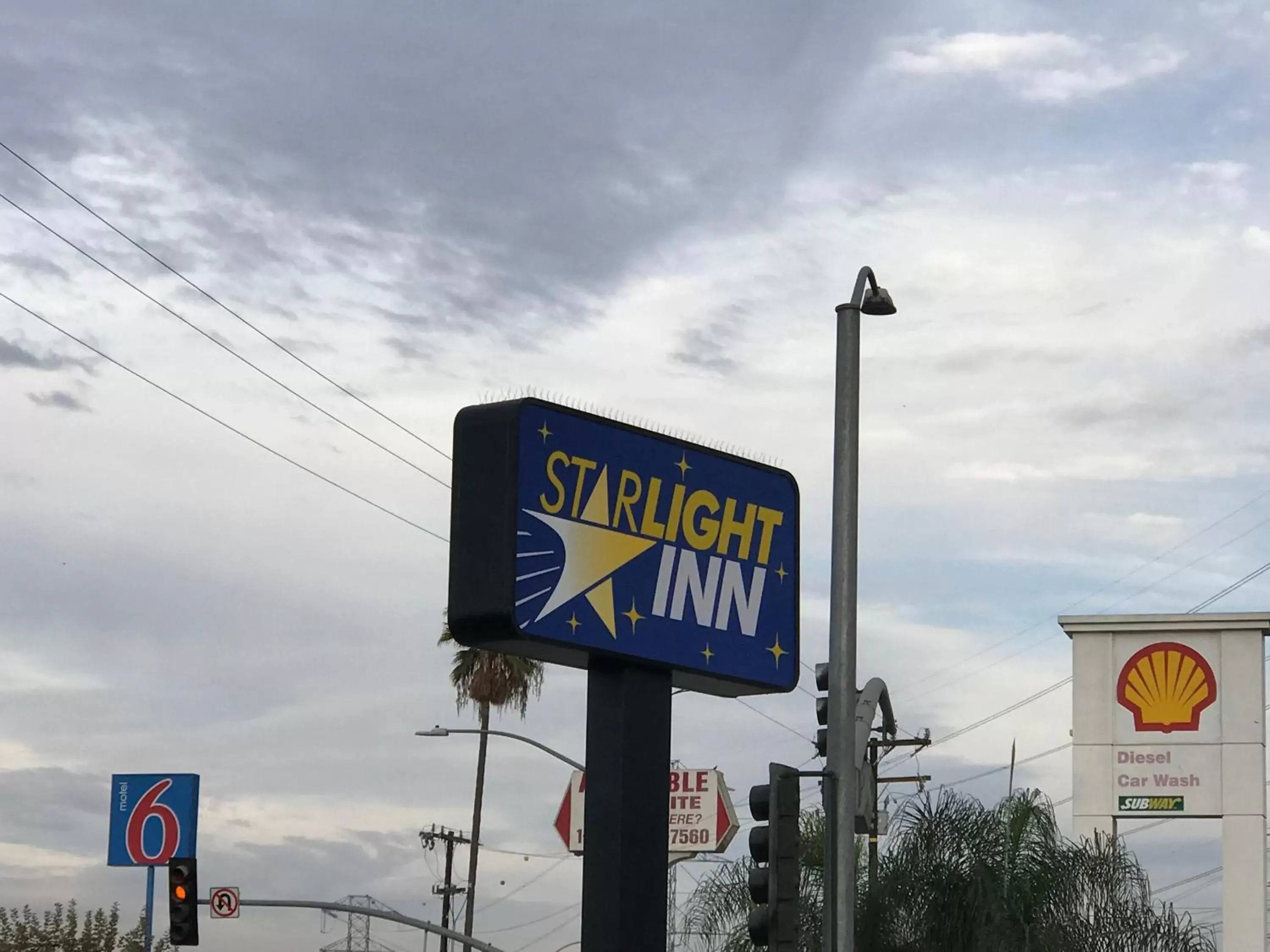Property building, Property Logo/Sign in Starlight Inn South El Monte