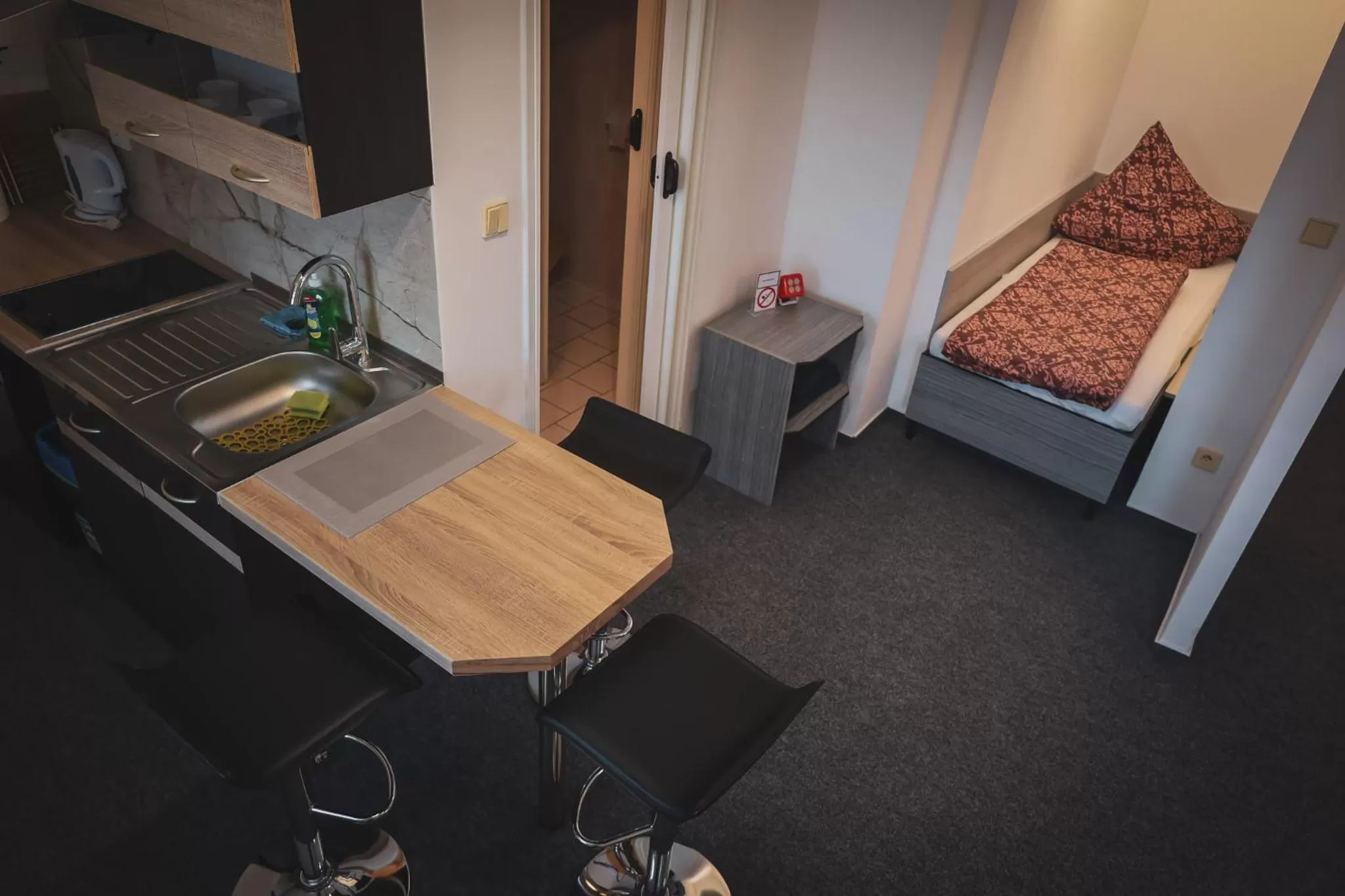 Bed in Hotel Apartment Faraon