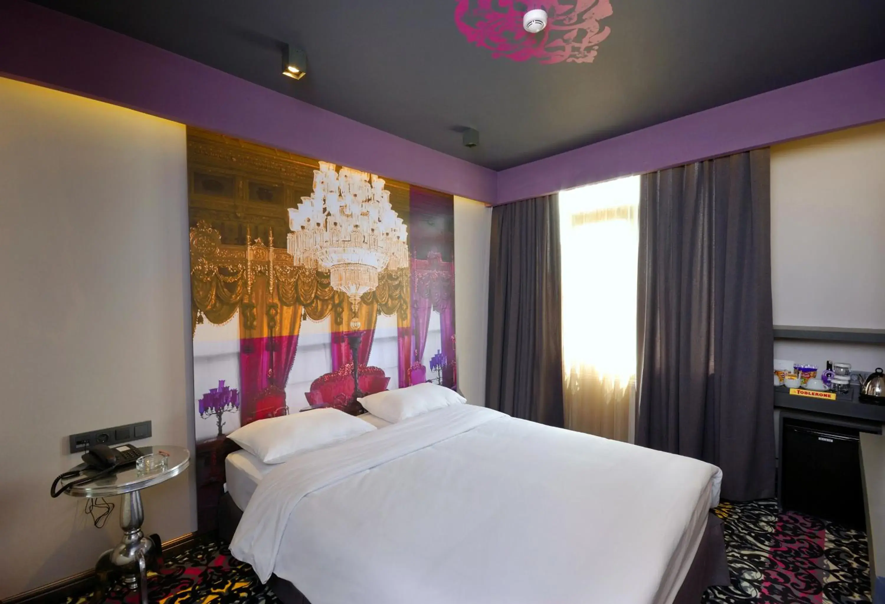Photo of the whole room, Bed in Tulip City Hotel