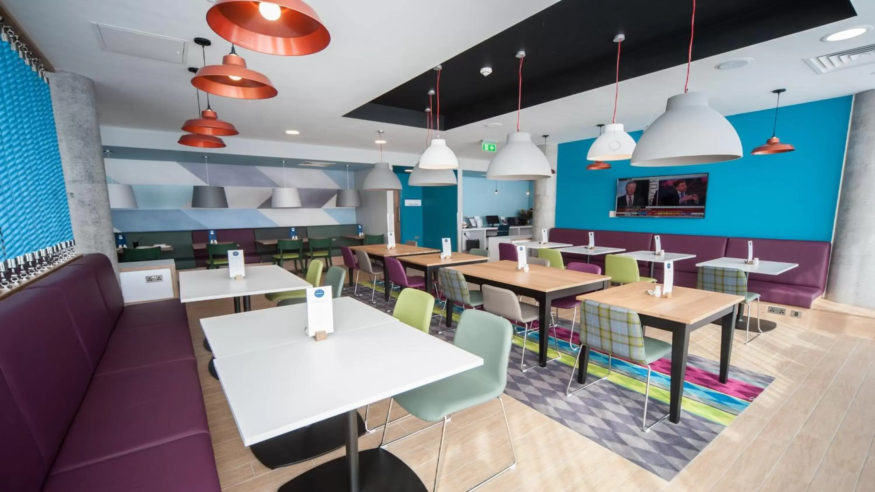 Restaurant/Places to Eat in Holiday Inn Express Aberdeen Airport, an IHG Hotel