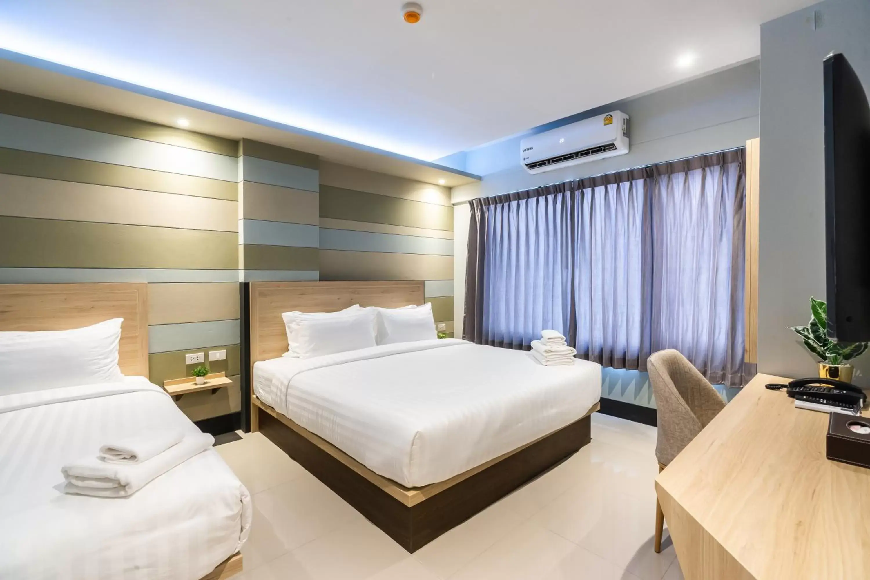 Deluxe Double Room in Hi Sotel - SHA Plus Deluxe Double Room in Hi Sotel - SHA Plus