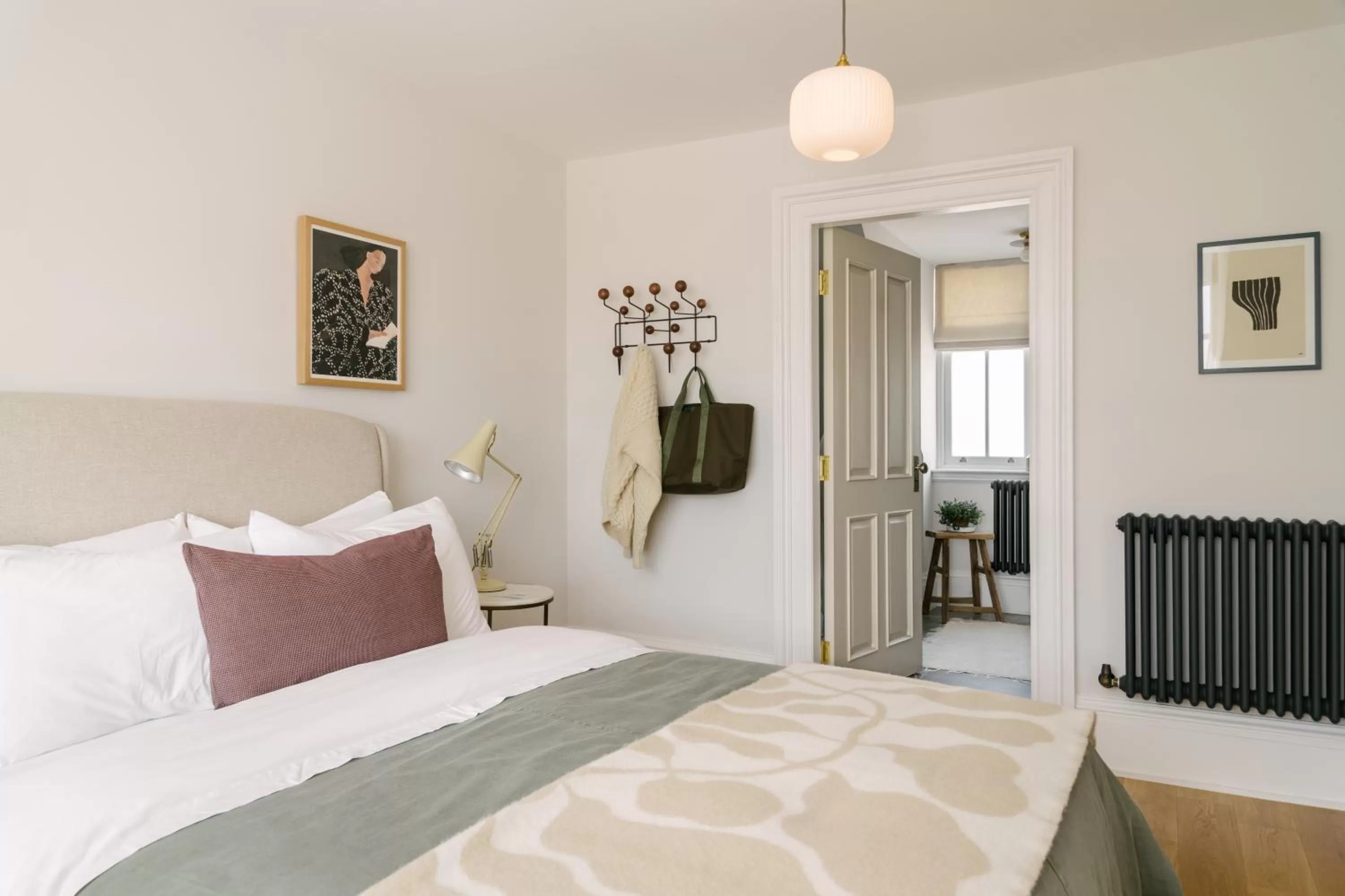 Bed in The Dundonald Guesthouse & Cottage