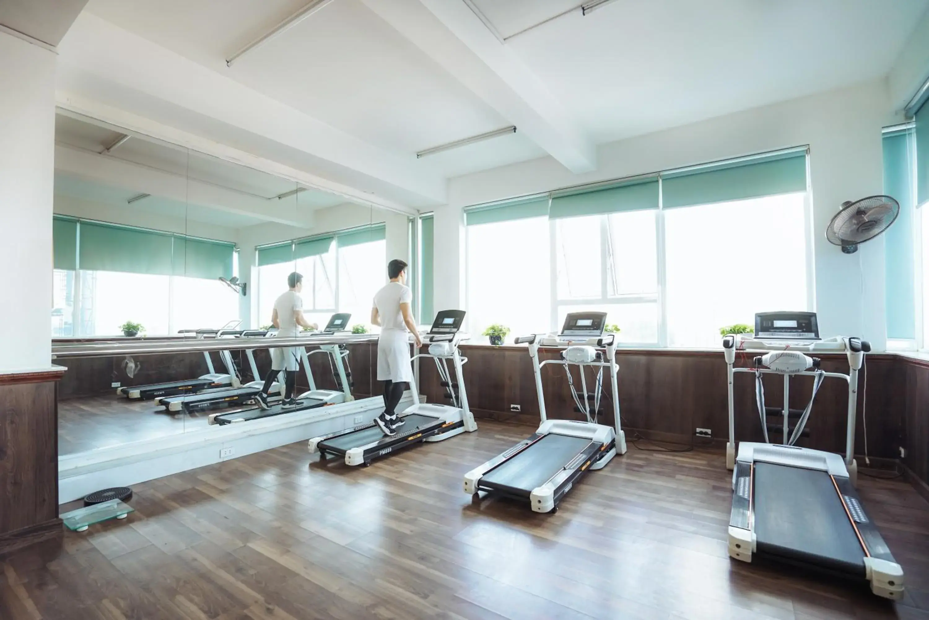 Fitness centre/facilities, Fitness Center/Facilities in Thang Long Opera Hotel