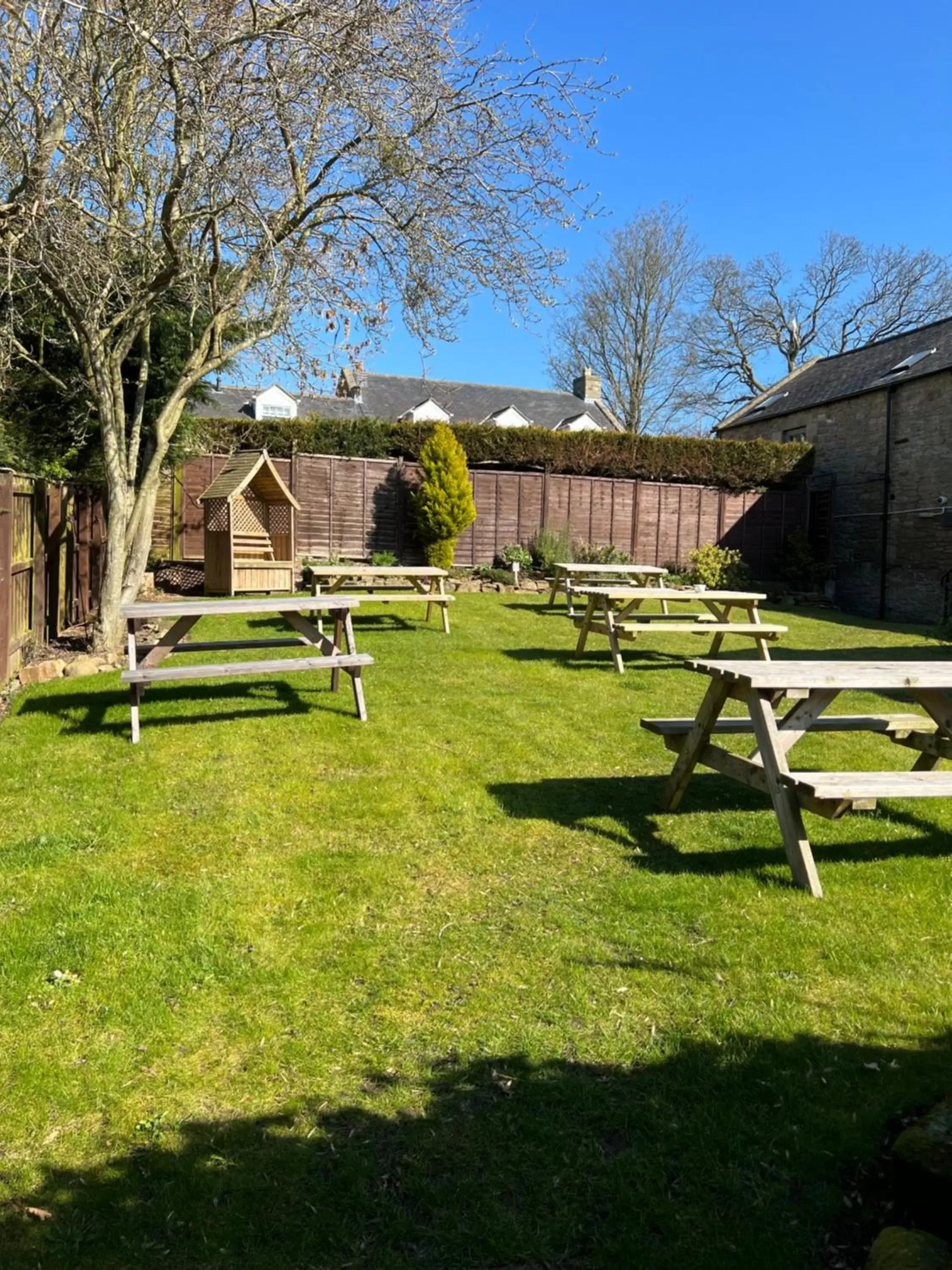 Property building, Garden in The Beresford Arms