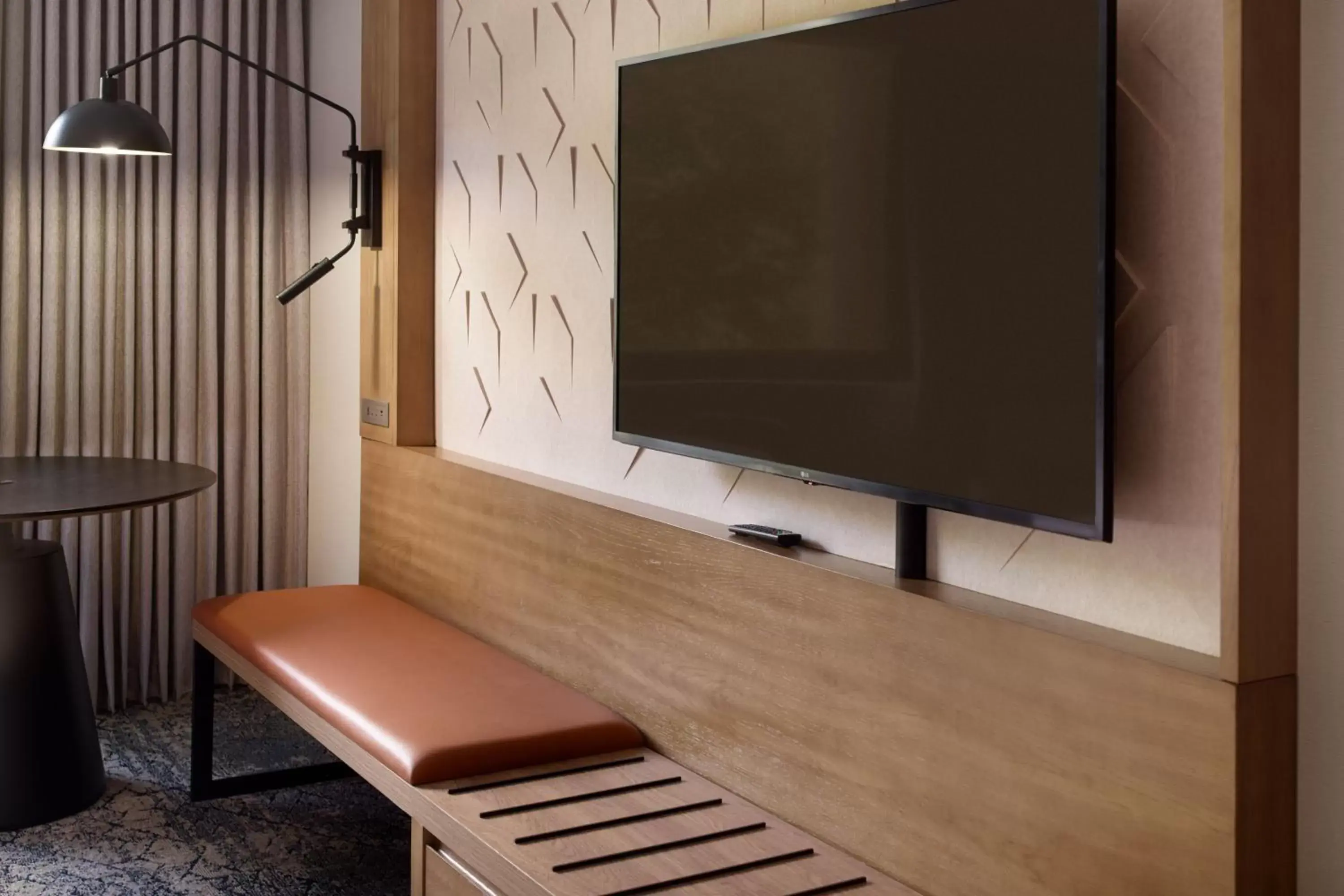 Photo of the whole room, TV/Entertainment Center in Sheraton Imperial Hotel Raleigh-Durham Airport at Research Triangle Park