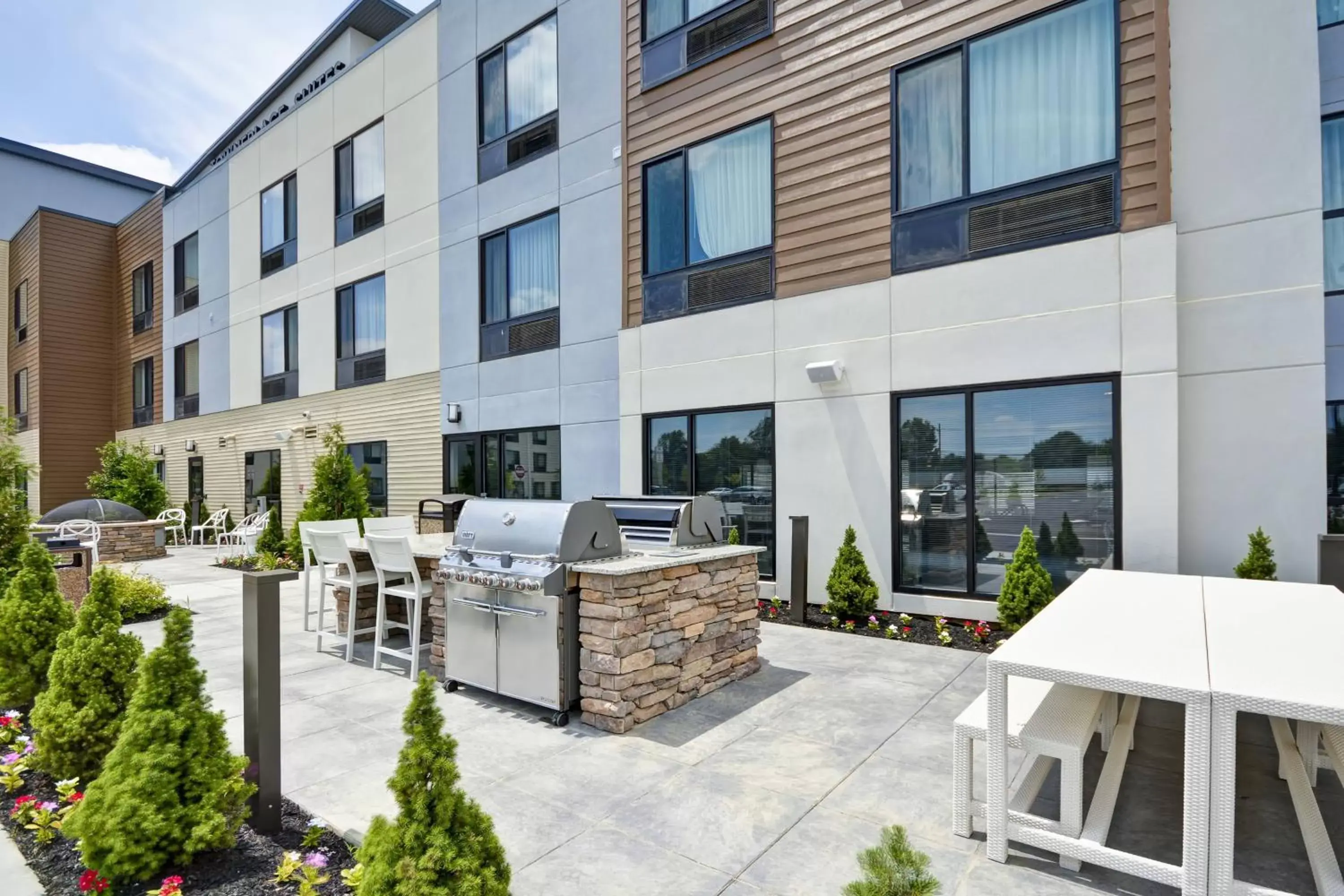 Restaurant/places to eat, Property Building in TownePlace Suites by Marriott Cranbury South Brunswick