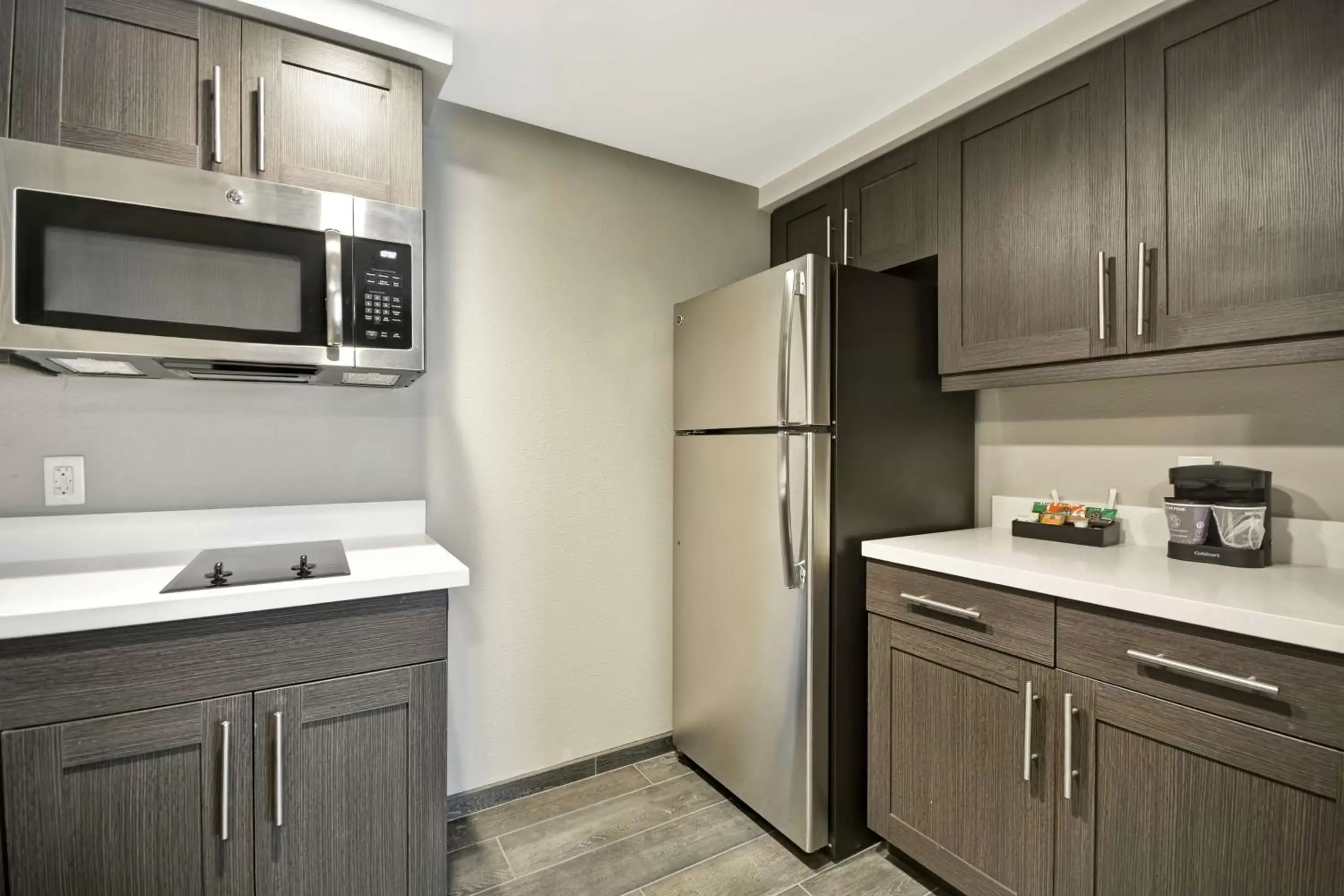 Kitchen or kitchenette, Kitchen/Kitchenette in Homewood Suites by Hilton Raleigh Cary I-40