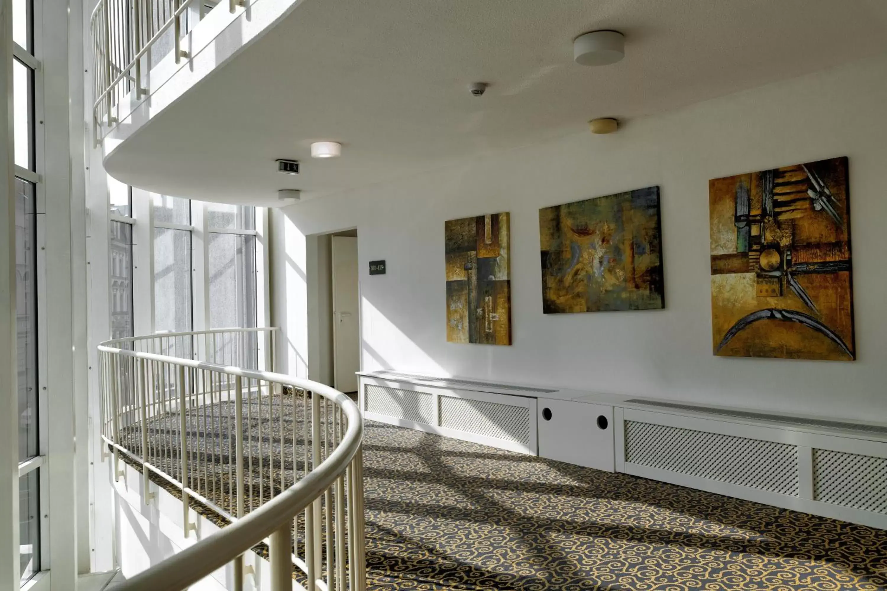 Lobby or reception in Hotel Am Schloss Köpenick Berlin By Golden Tulip