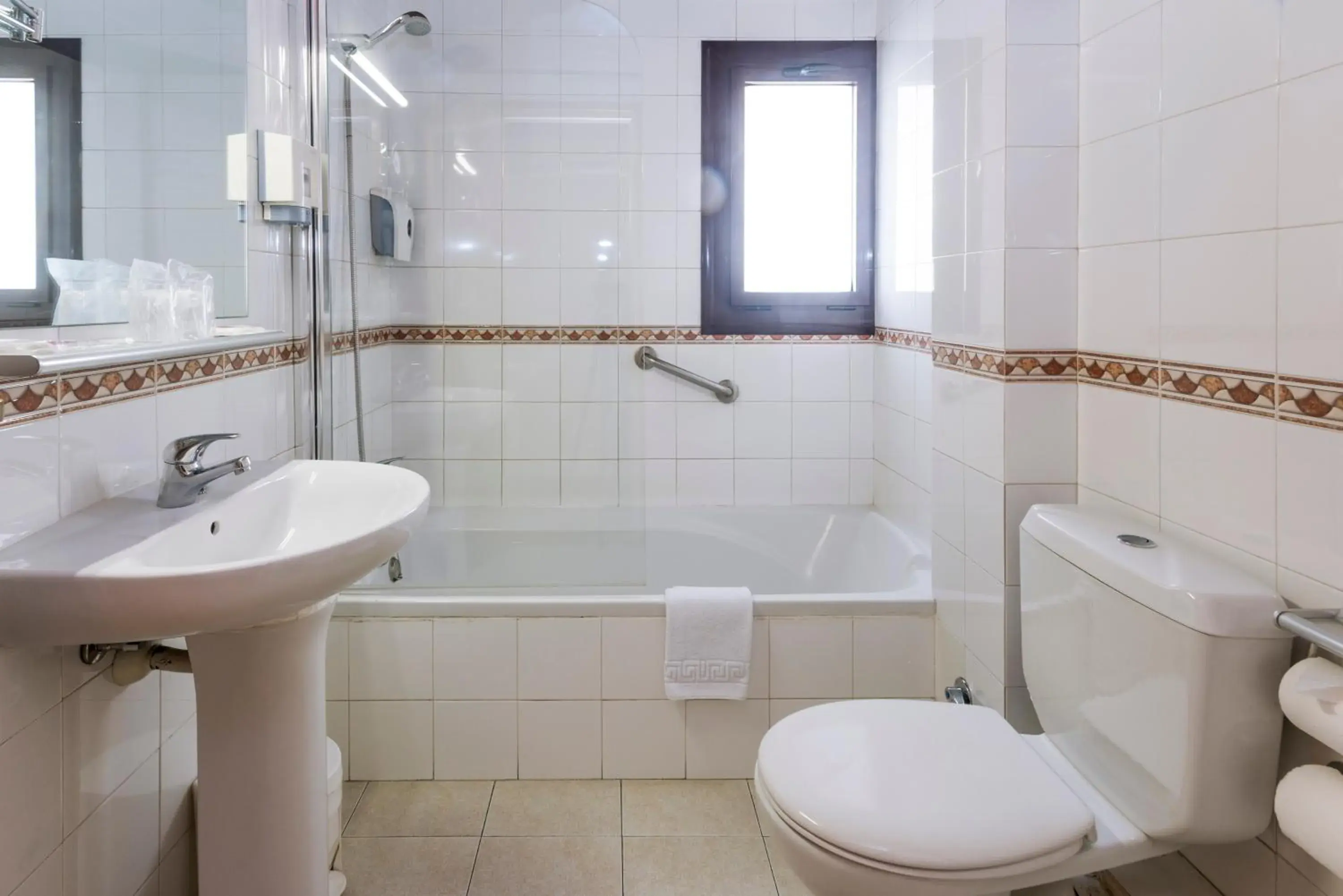 Standard Family Room - 2 rooms (4 Adults) in Hotel & Aparthotel Cosmos Standard Family Room - 2 rooms (4 Adults) in Hotel & Aparthotel Cosmos