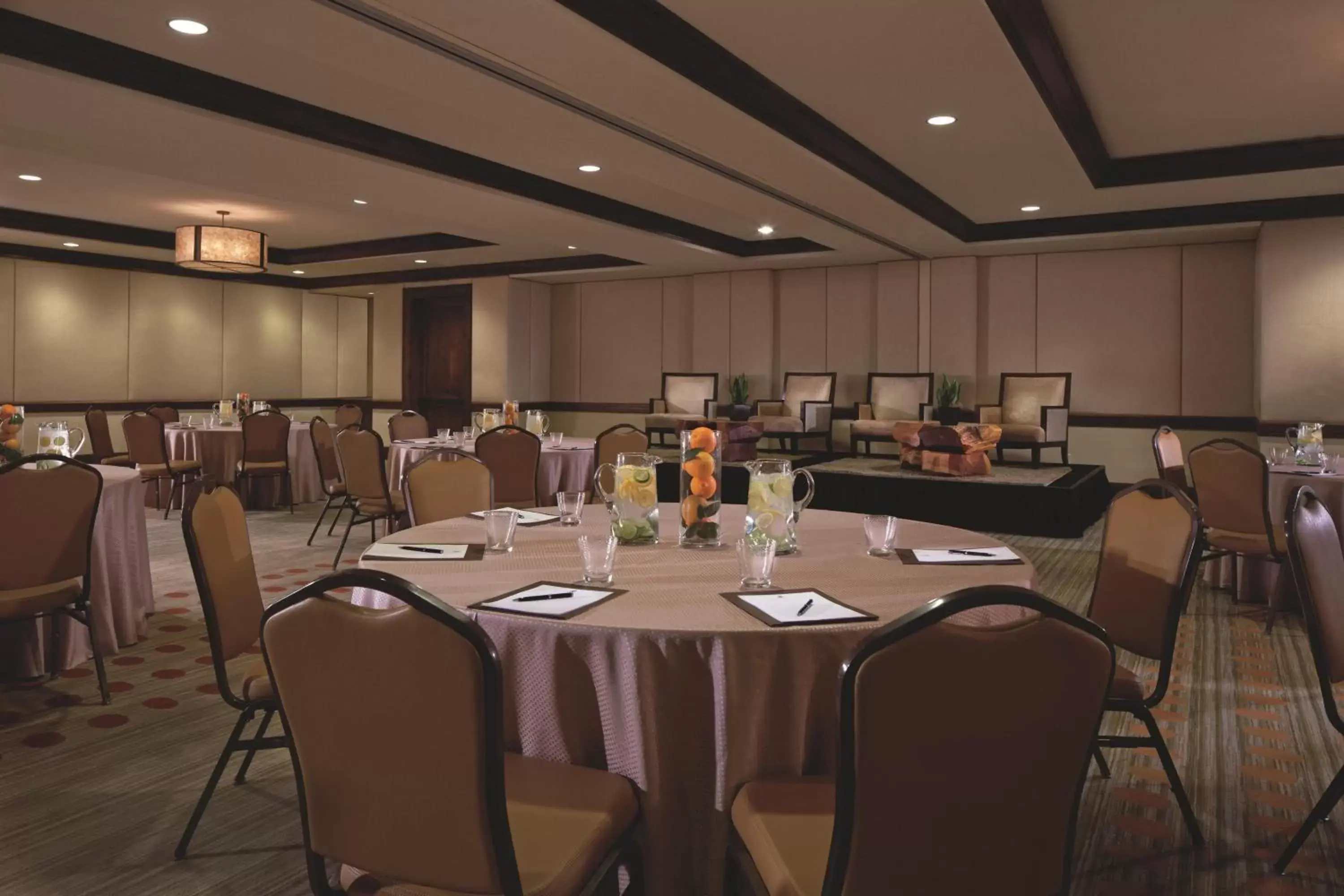 Meeting/conference room, Restaurant/Places to Eat in The Ritz-Carlton, Dove Mountain