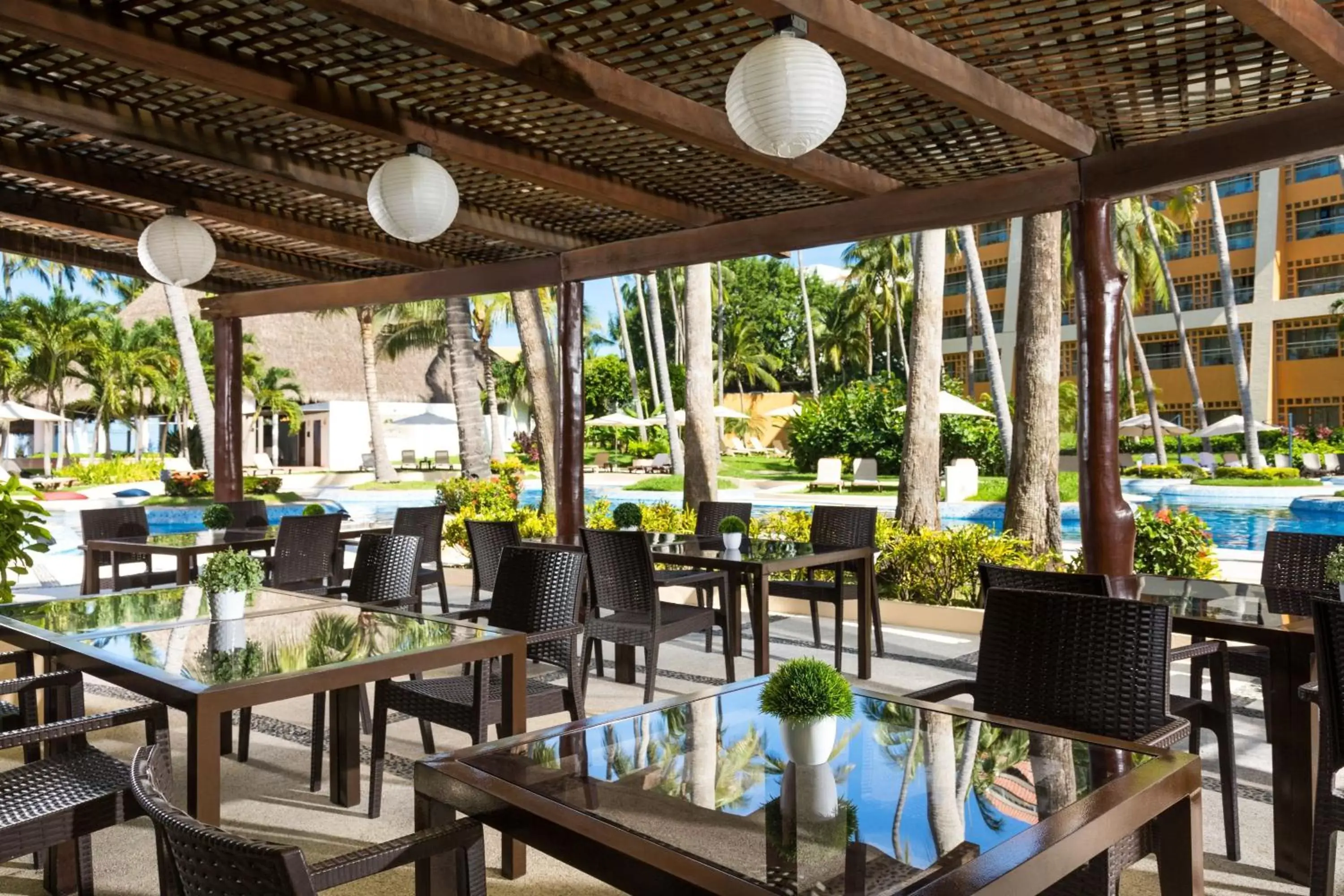 Swimming pool, Restaurant/Places to Eat in The Westin Resort & Spa, Puerto Vallarta