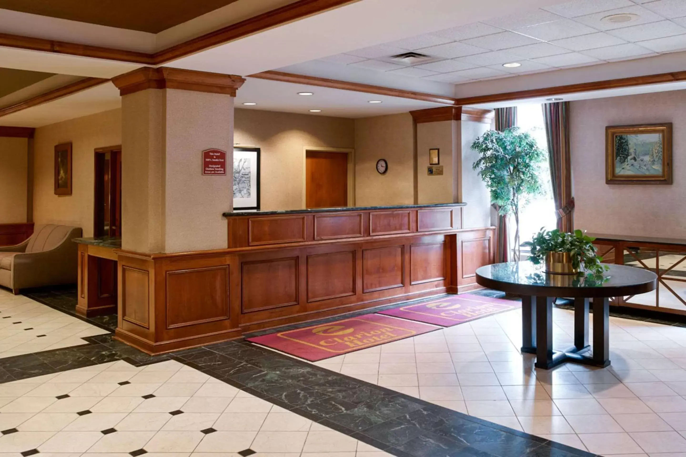 Lobby or reception, Lobby/Reception in Clarion Hotel Airport Portland